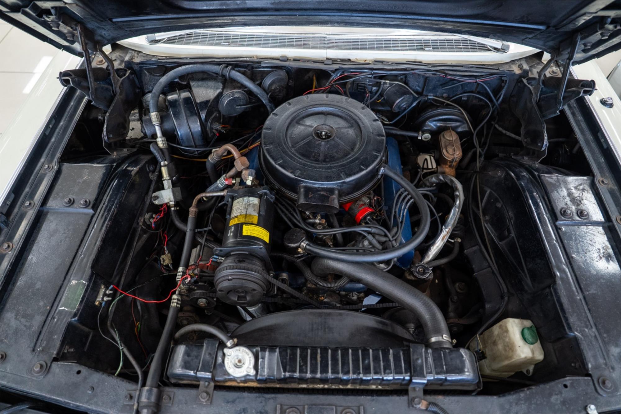 1964 CADILLAC FLEETWOOD SERIES 75 3 SP AUTOMATIC 4D SEDAN