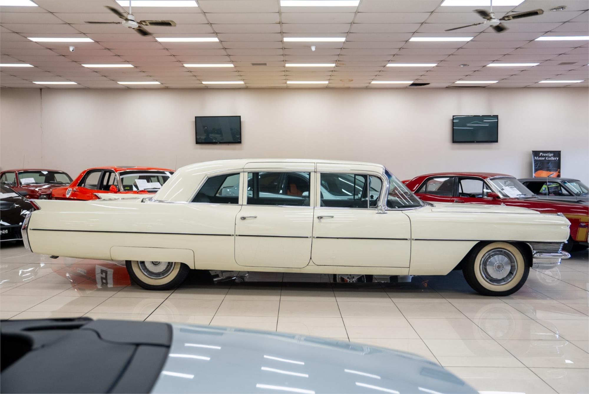 1964 CADILLAC FLEETWOOD SERIES 75 3 SP AUTOMATIC 4D SEDAN