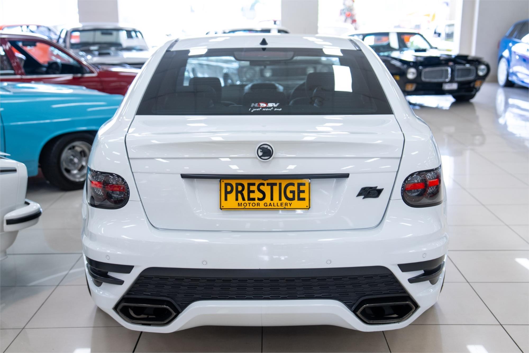 2011 HSV CLUBSPORT E3 MY12 R8 SV BLACK EDITION 6 SP MANUAL 4D SEDAN