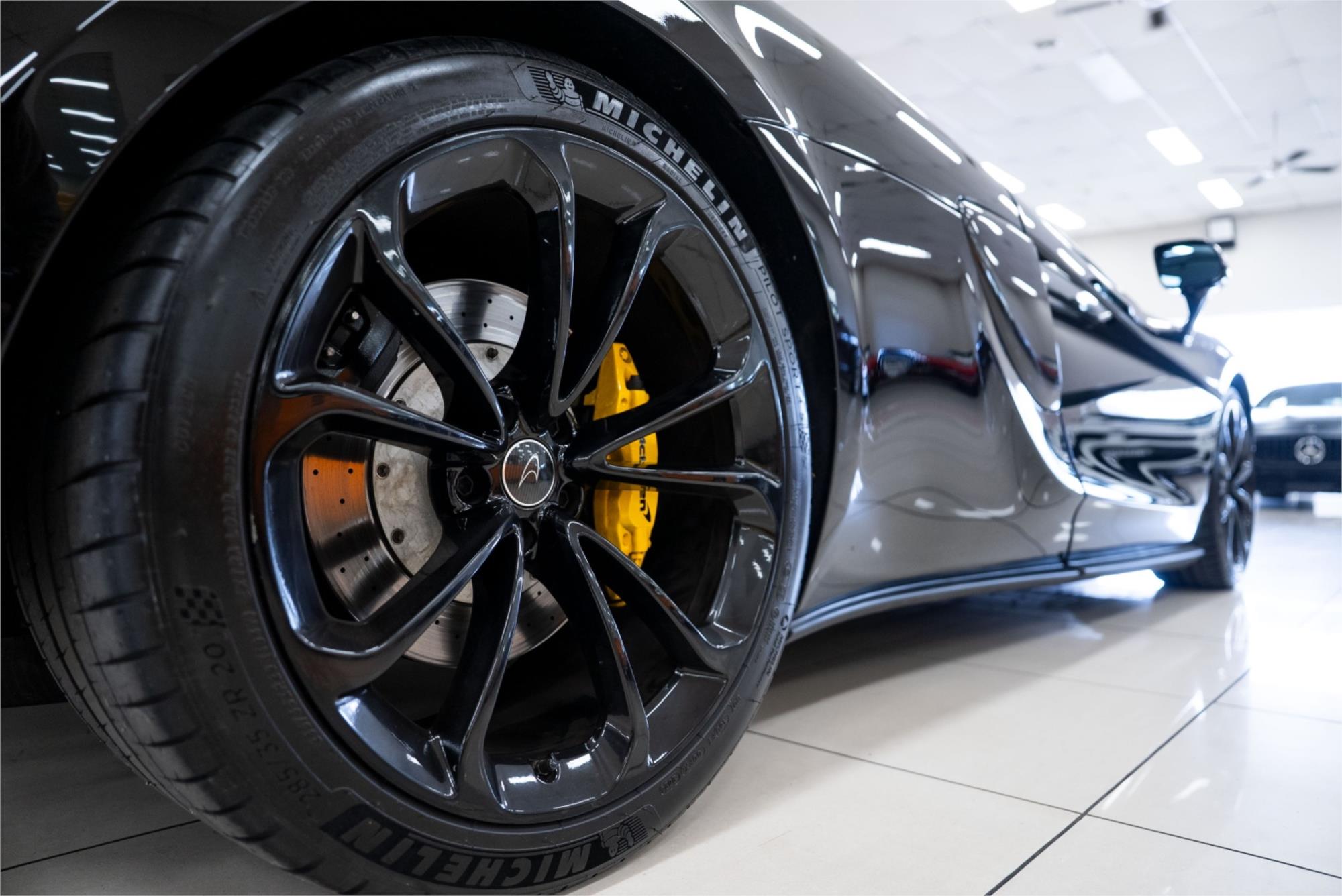 2017 MCLAREN 540C 7 SP AUTO DUAL CLUTCH SEDAN
