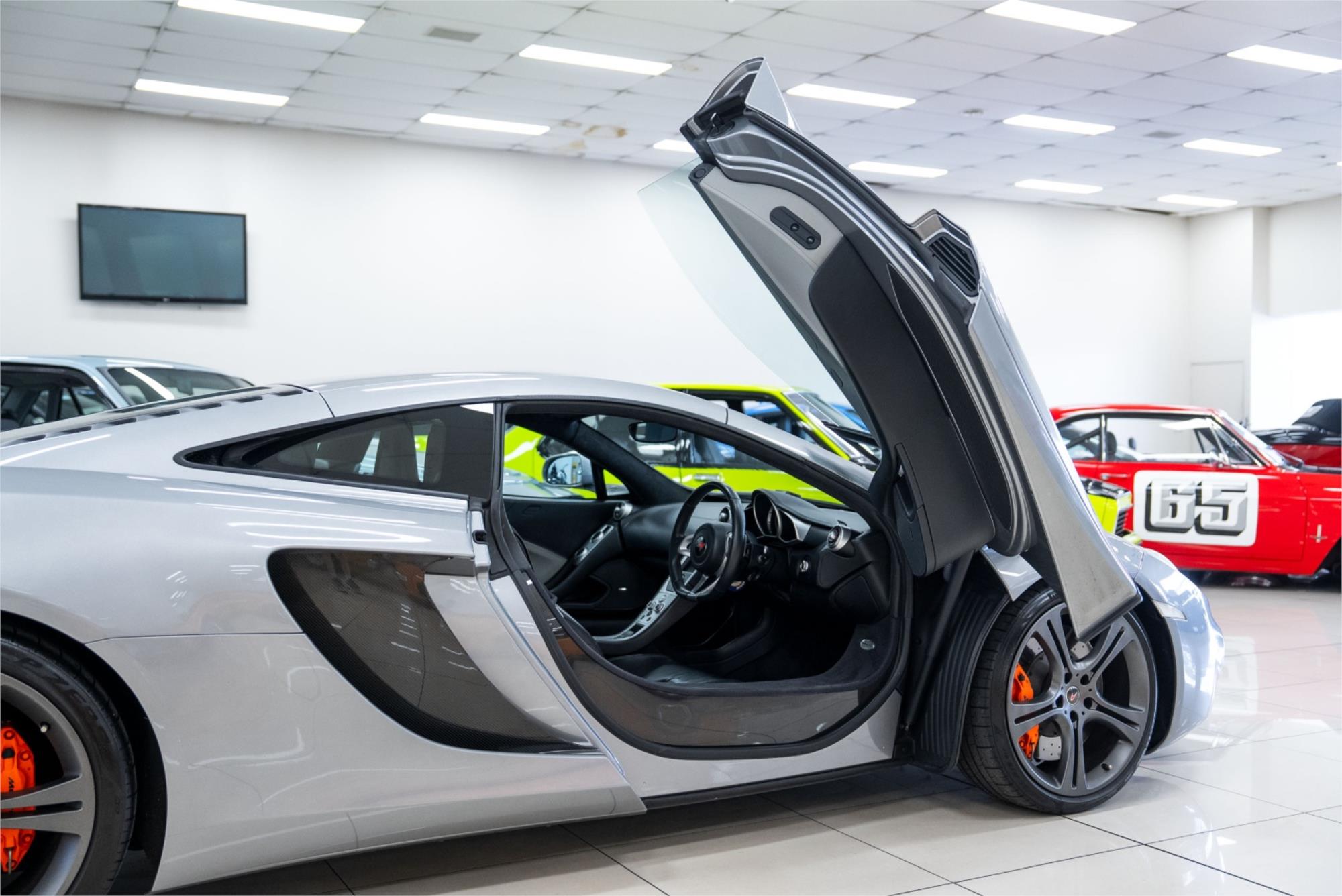 2011 MCLAREN MP4-12C 7 SP AUTOMATIC SEDAN