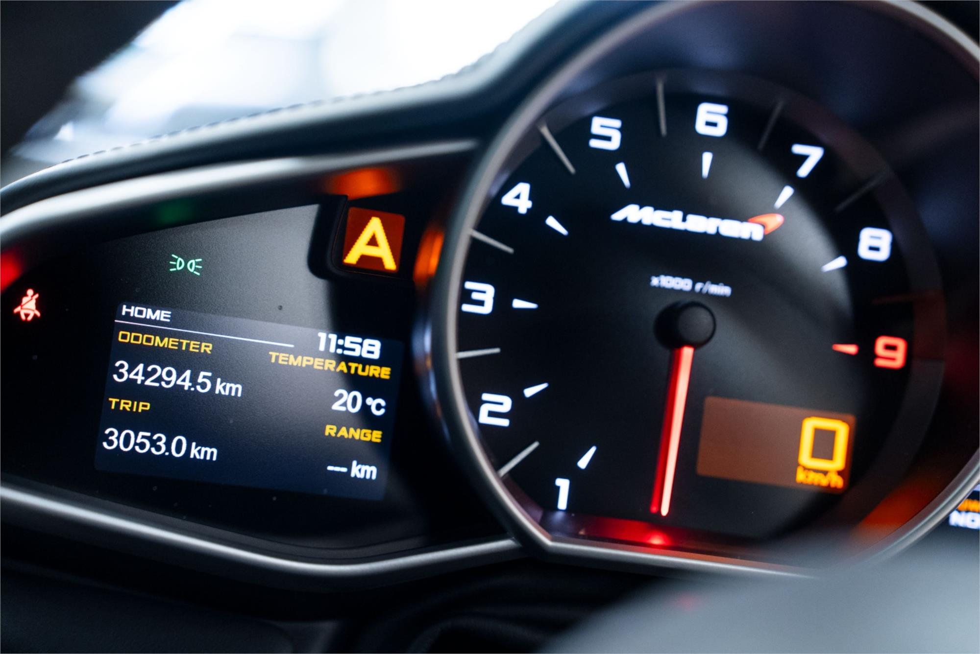 2011 MCLAREN MP4-12C 7 SP AUTOMATIC SEDAN