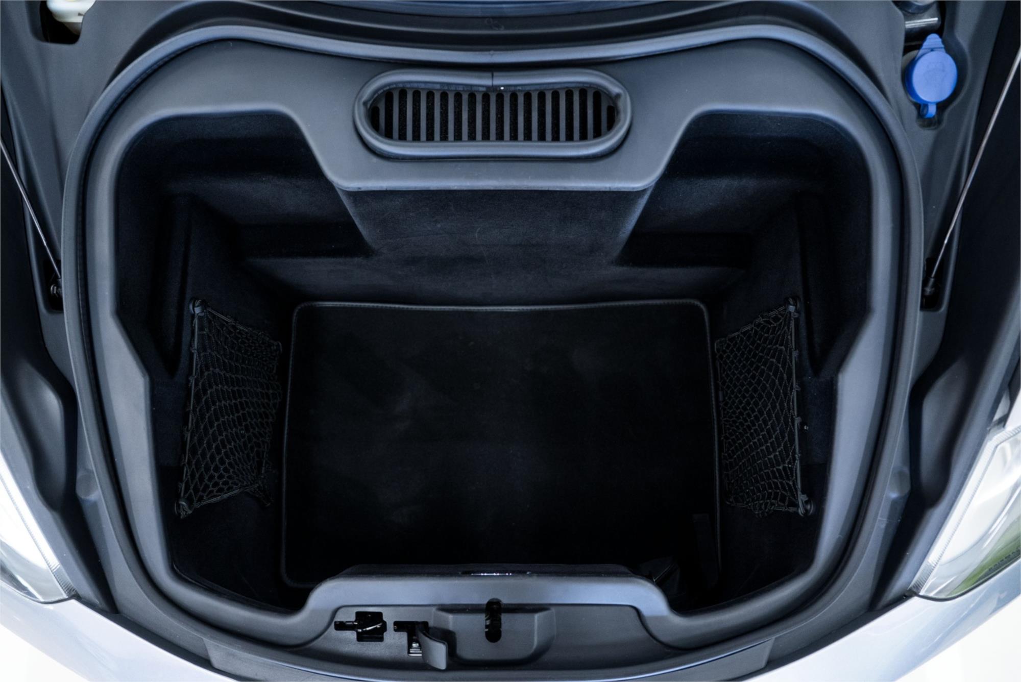 2011 MCLAREN MP4-12C 7 SP AUTOMATIC SEDAN