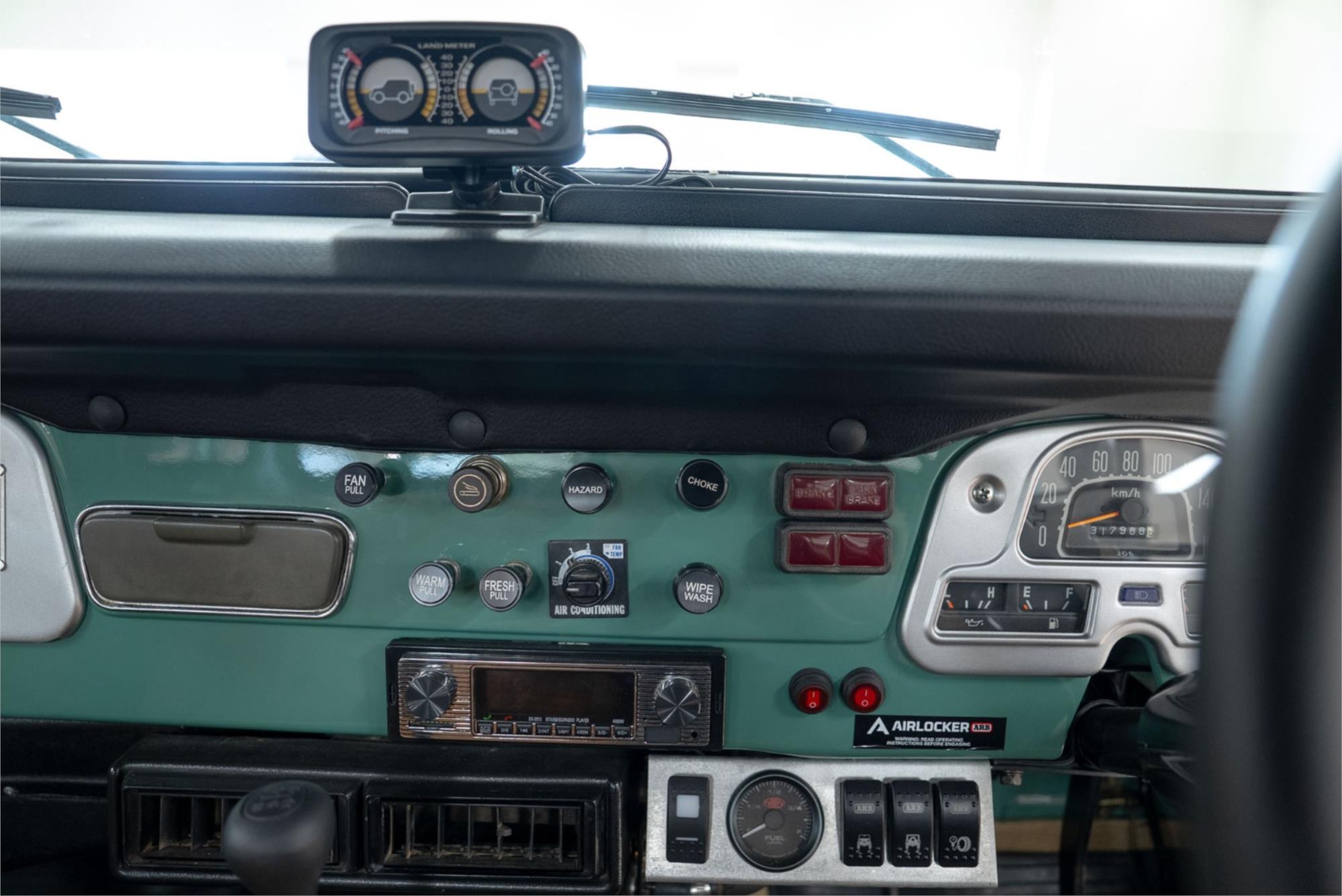 1980 TOYOTA LANDCRUISER (4x4) 4 SP MANUAL 4X4 P/UP