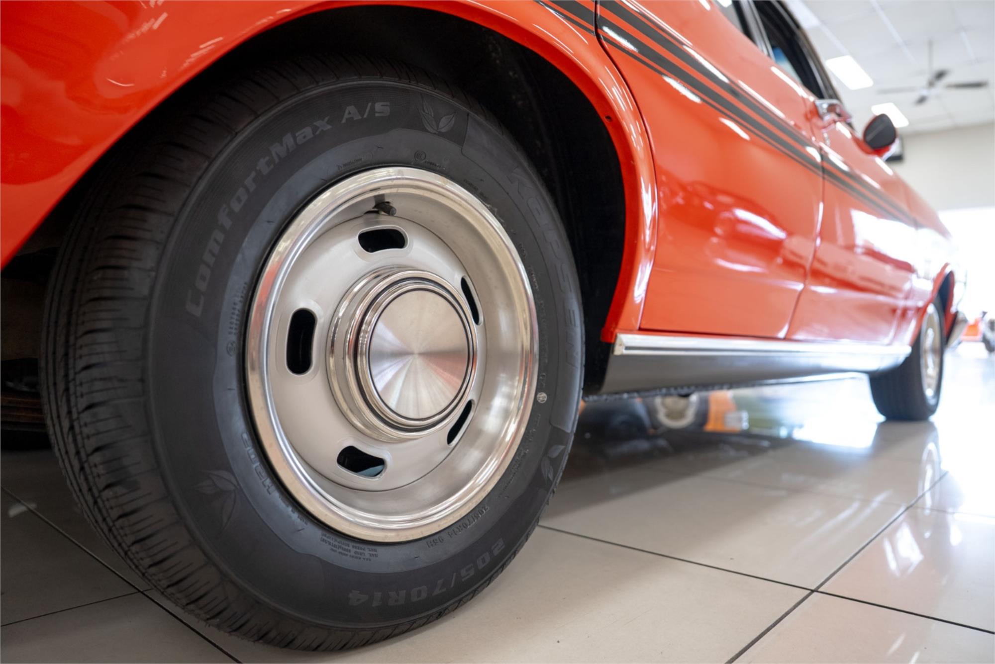 1970 FORD FALCON XY GT 3 SP AUTOMATIC 4D SEDAN