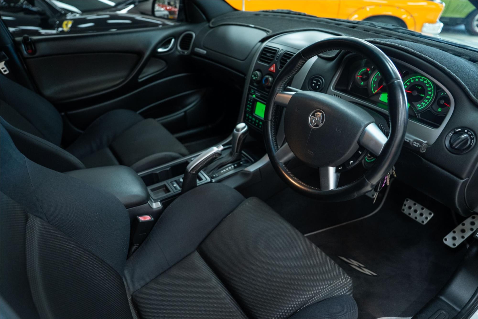 2004 HOLDEN COMMODORE VZ SS 4 SP AUTOMATIC 4D SEDAN