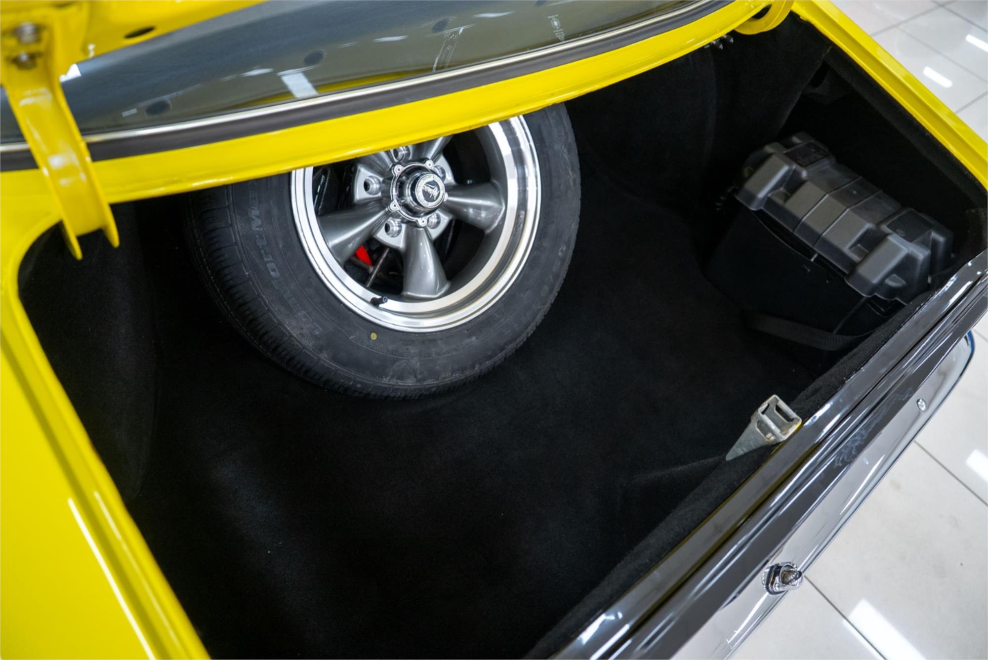 1974 HOLDEN TORANA LH SL/R 5000 4 SP MANUAL 4D SEDAN