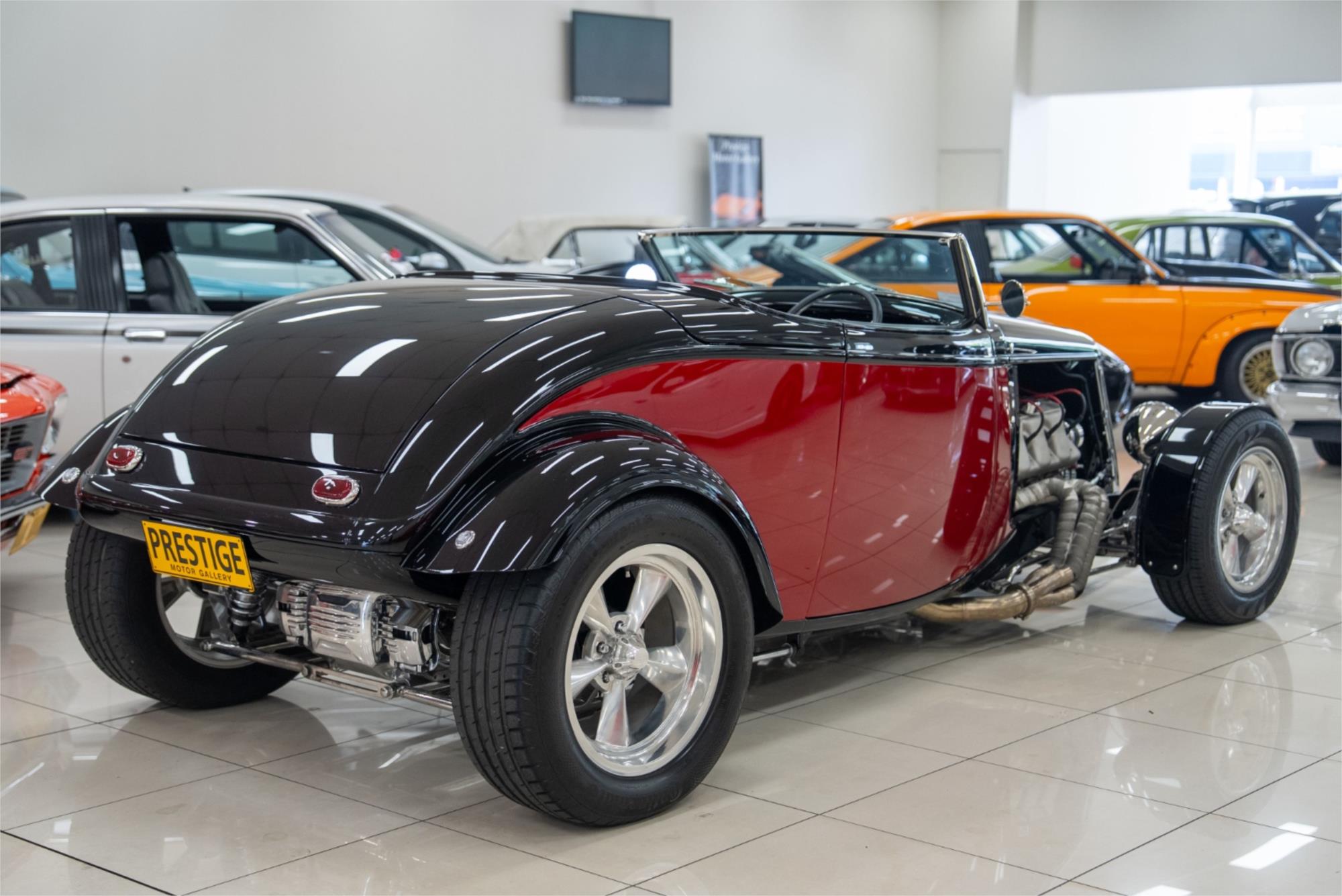 1933 FORD HOT ROD MANUAL 2D ROADSTER