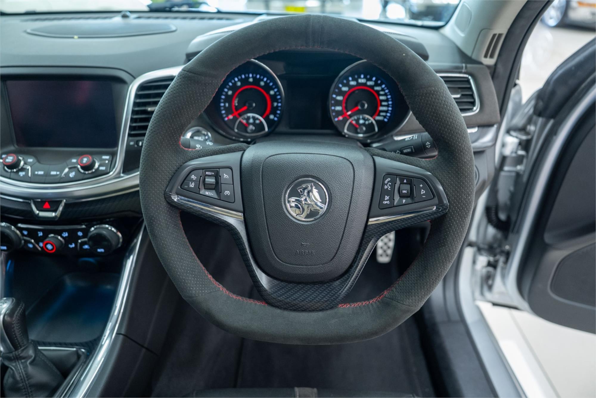 2015 HOLDEN UTE VF II SS-V REDLINE 6 SP MANUAL UTILITY