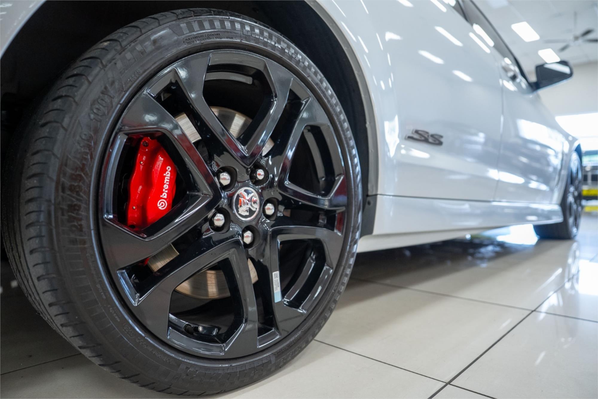 2015 HOLDEN UTE VF II SS-V REDLINE 6 SP MANUAL UTILITY