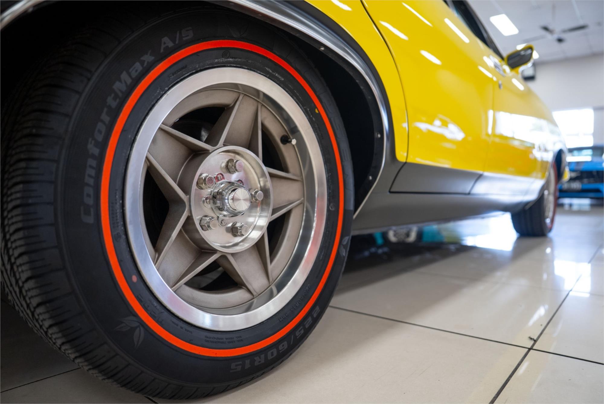 1974 FORD FALCON XB GT 4 SP MANUAL 4D SEDAN