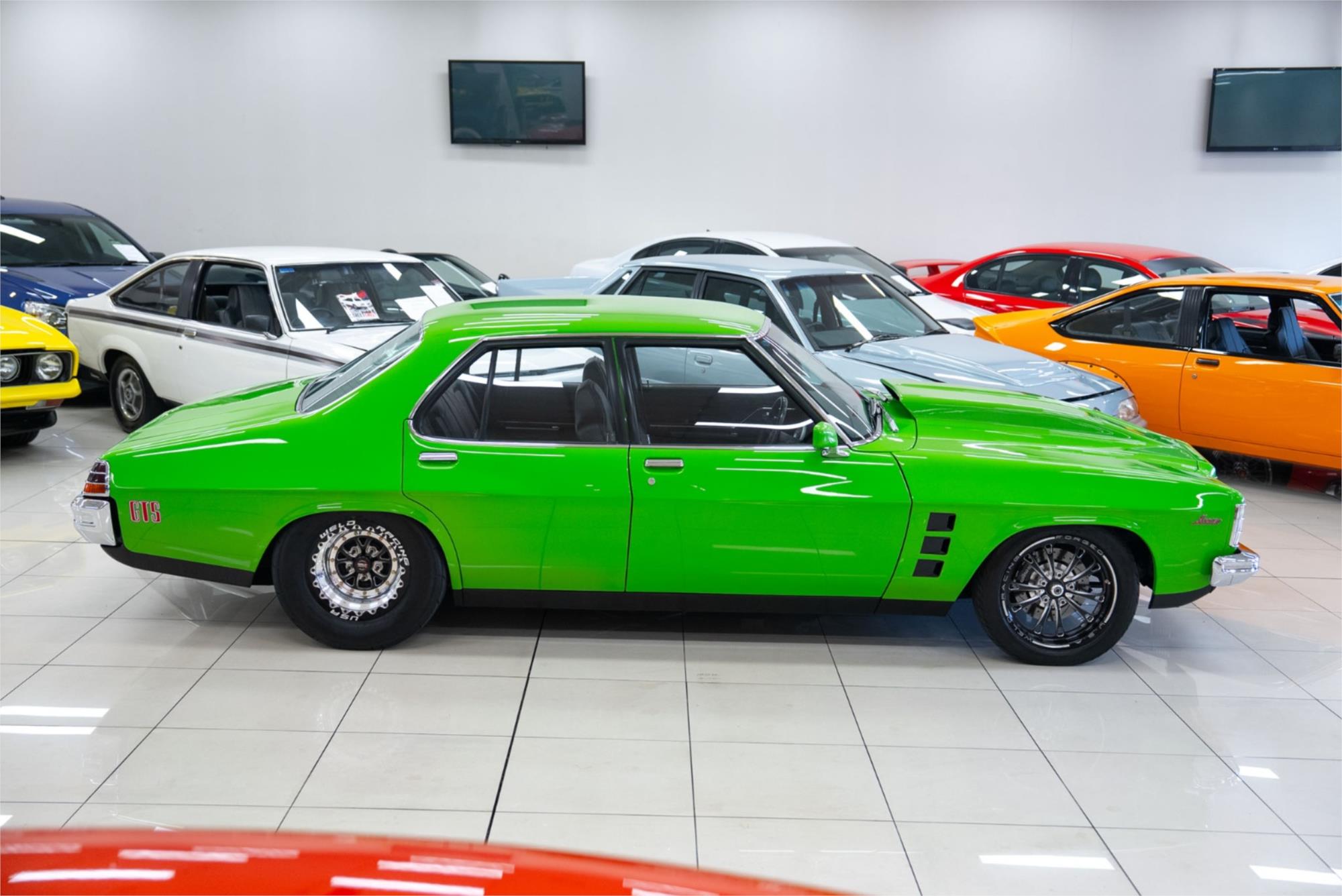 1974 HOLDEN KINGSWOOD HJ 3 SP AUTOMATIC 4D SEDAN