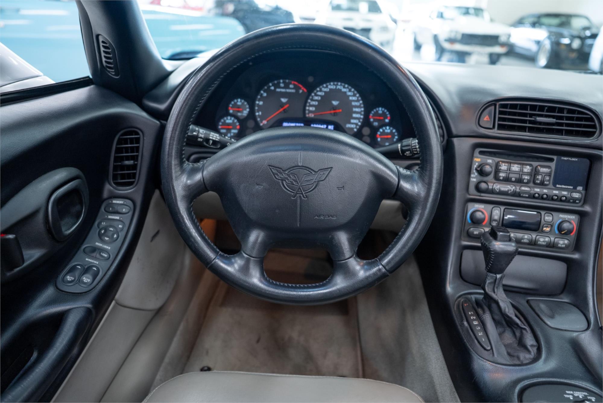 1998 CHEVROLET CORVETTE C5 4 SP AUTOMATIC CONVERTIBLE