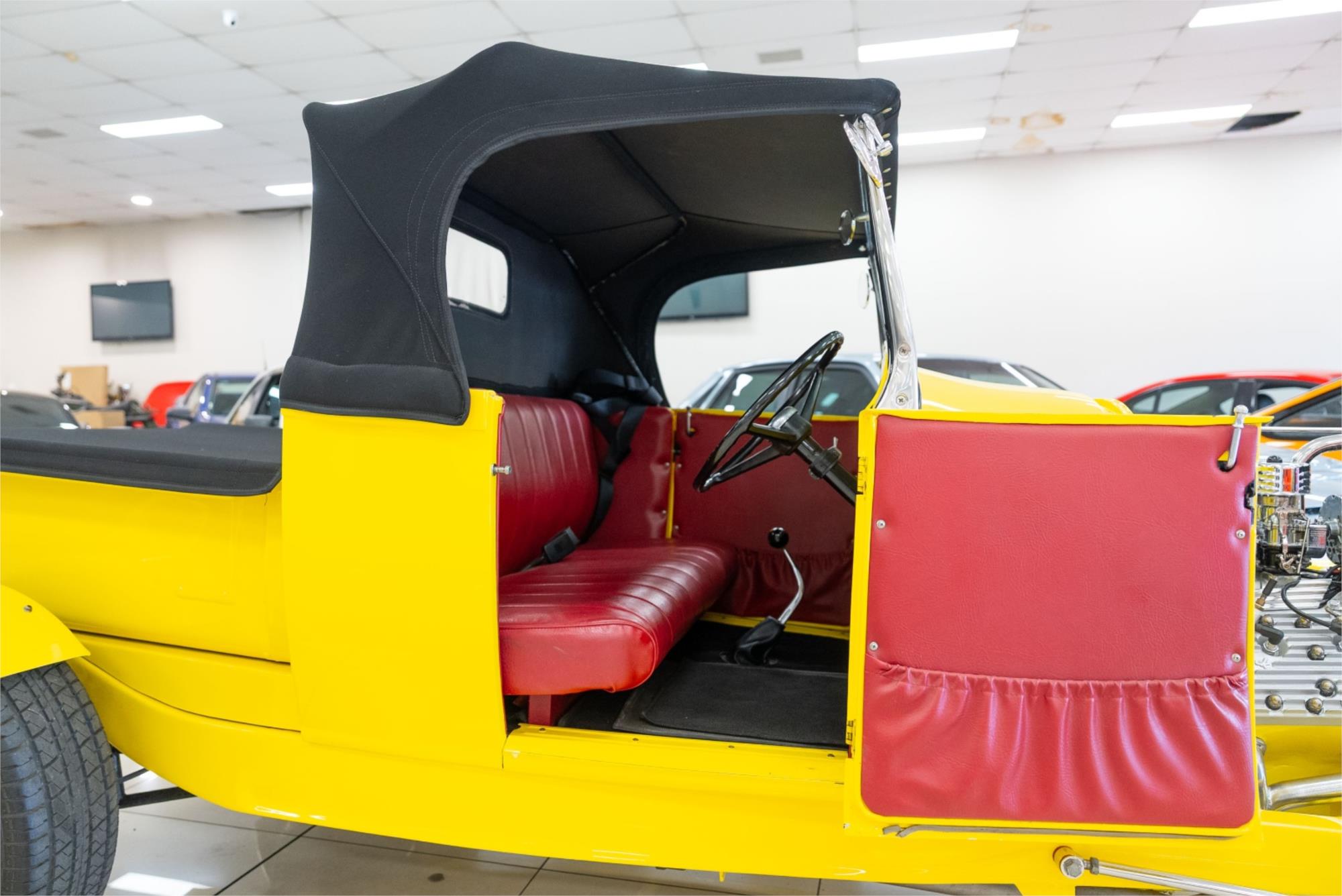 1932 FORD HOT ROD 3 SP TOPLOADER 2D ROADSTER
