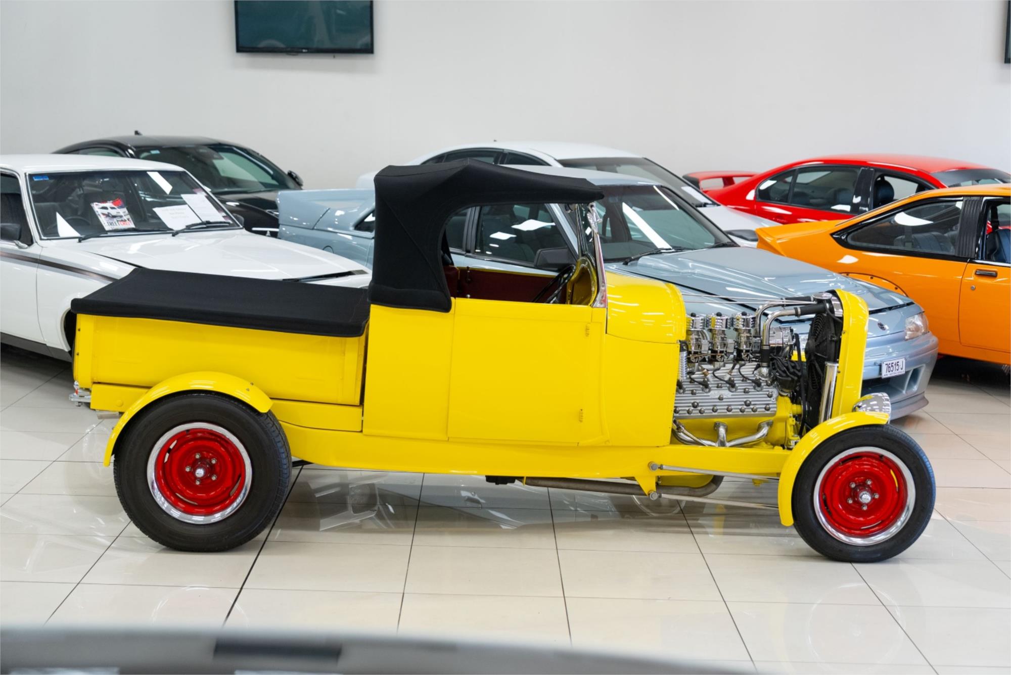 1932 FORD HOT ROD 3 SP TOPLOADER 2D ROADSTER