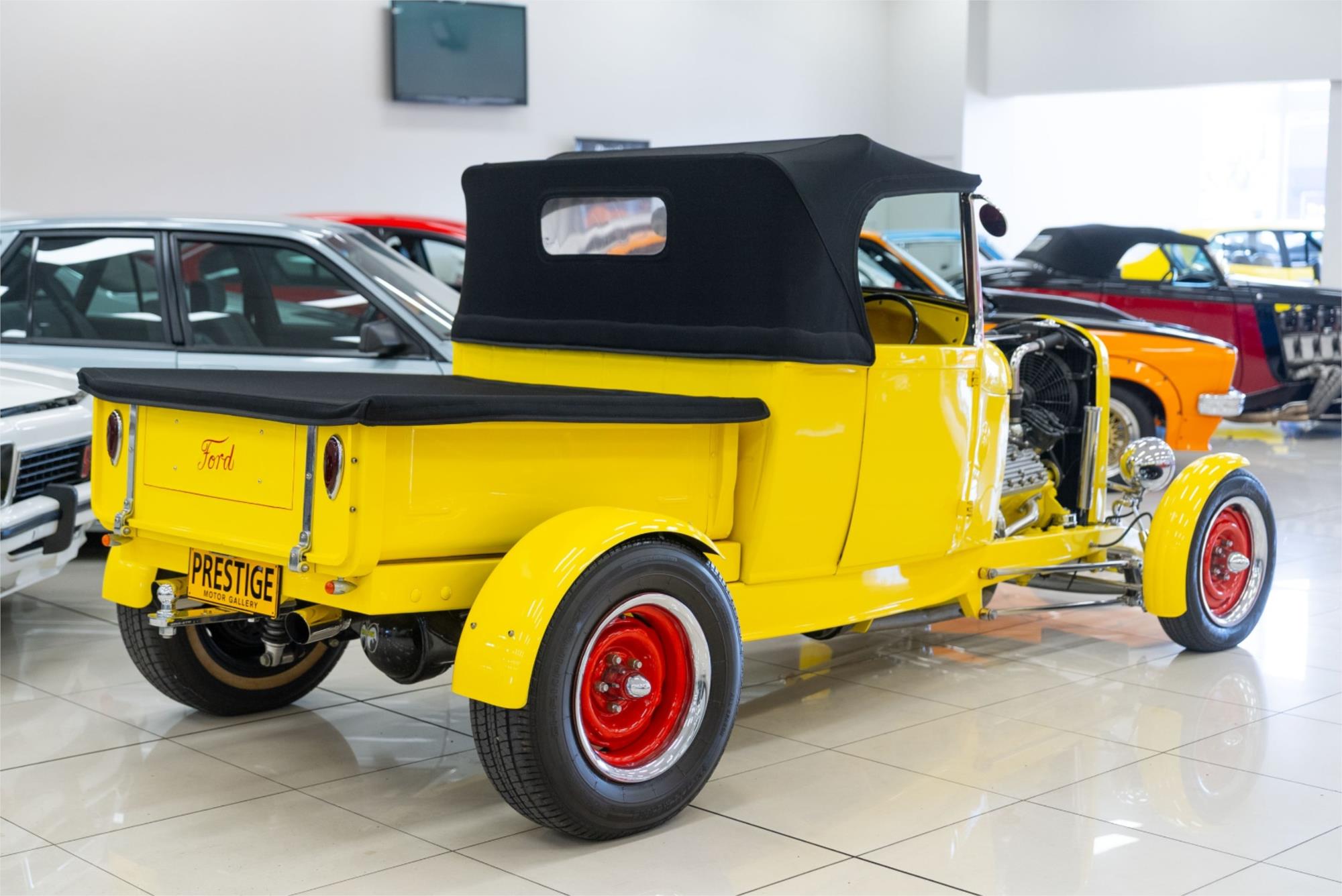 1932 FORD HOT ROD 3 SP TOPLOADER 2D ROADSTER