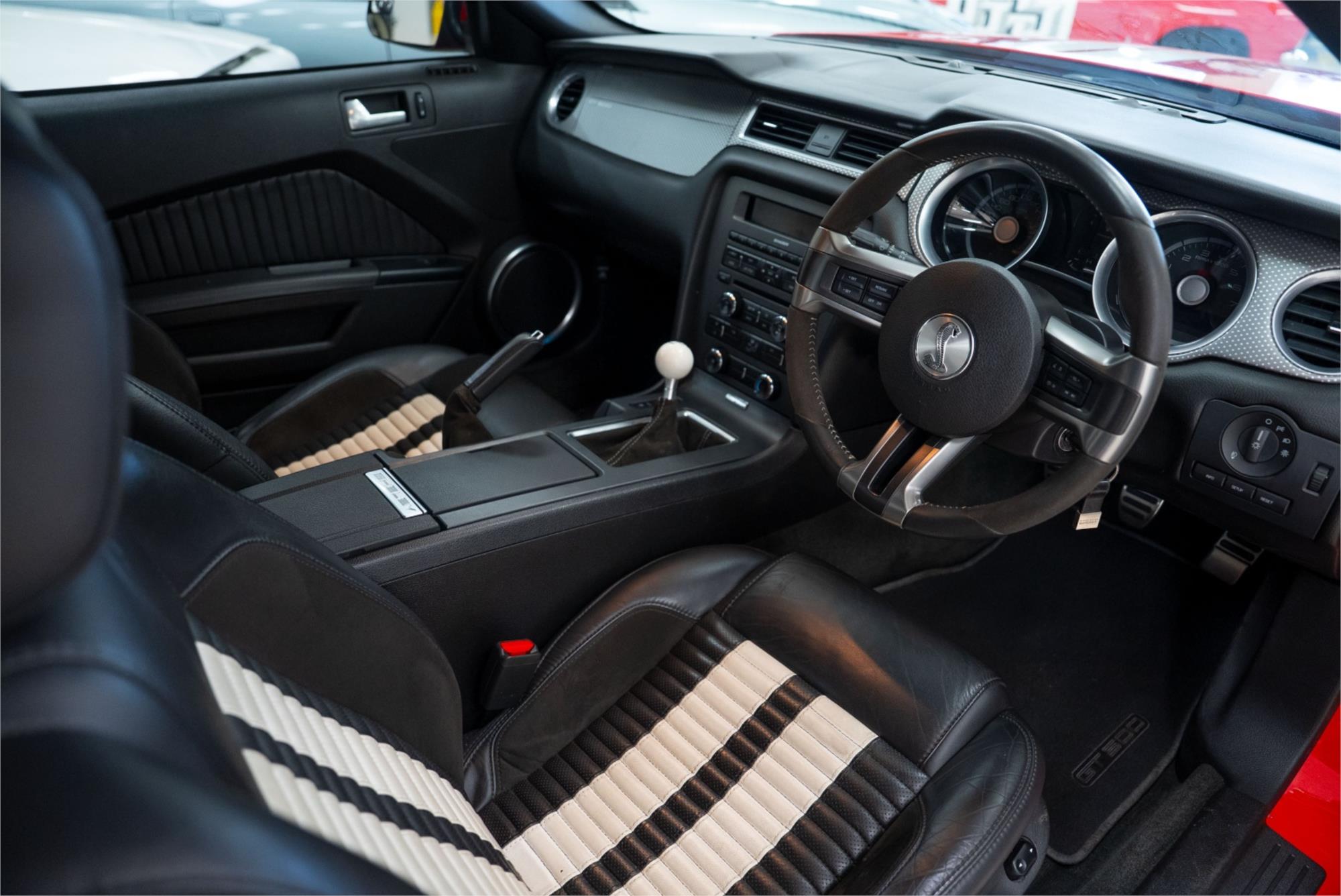 2011 FORD MUSTANG GT500 SHELBY SVT 6 SP MANUAL 2D COUPE