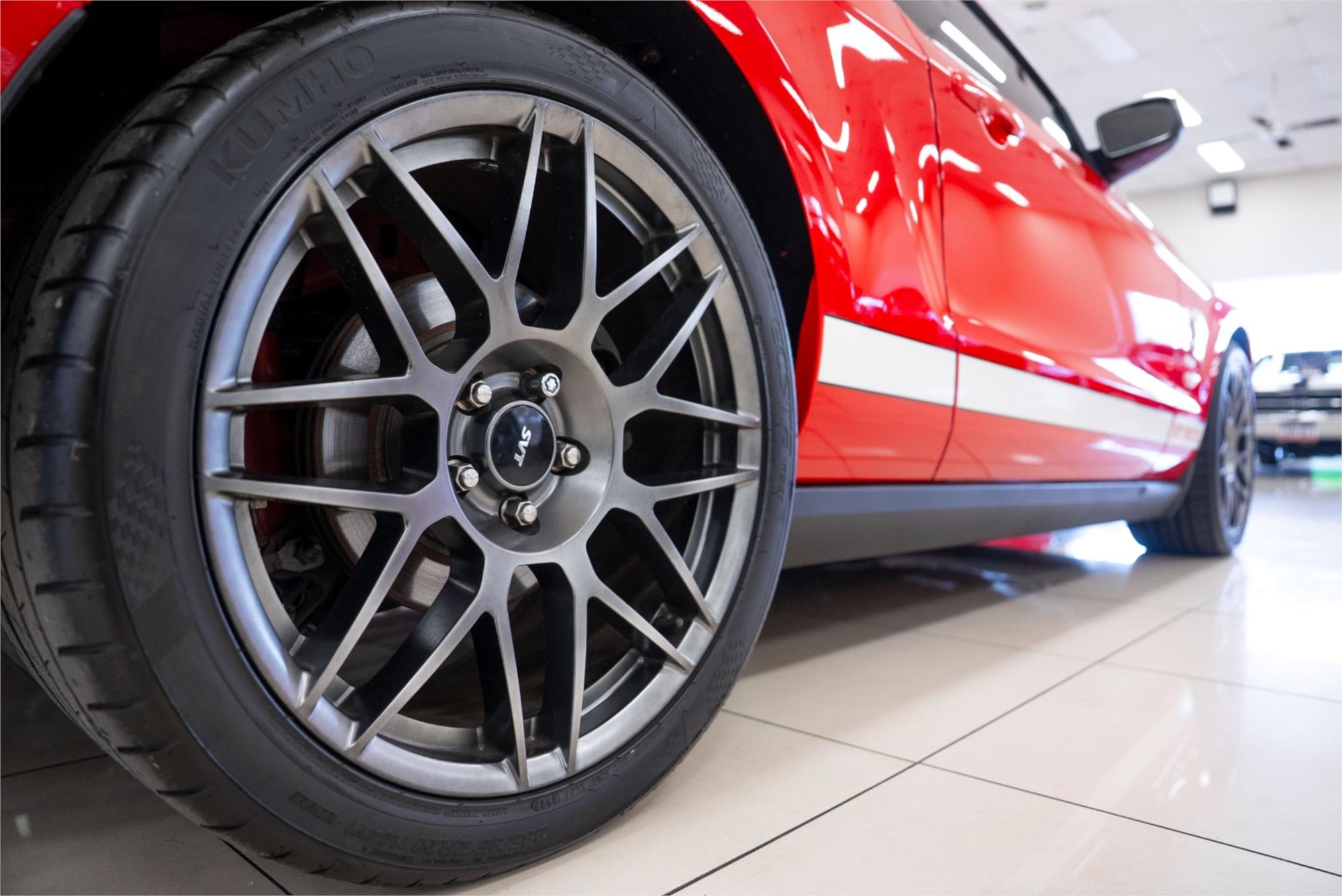 2011 FORD MUSTANG GT500 SHELBY SVT 6 SP MANUAL 2D COUPE