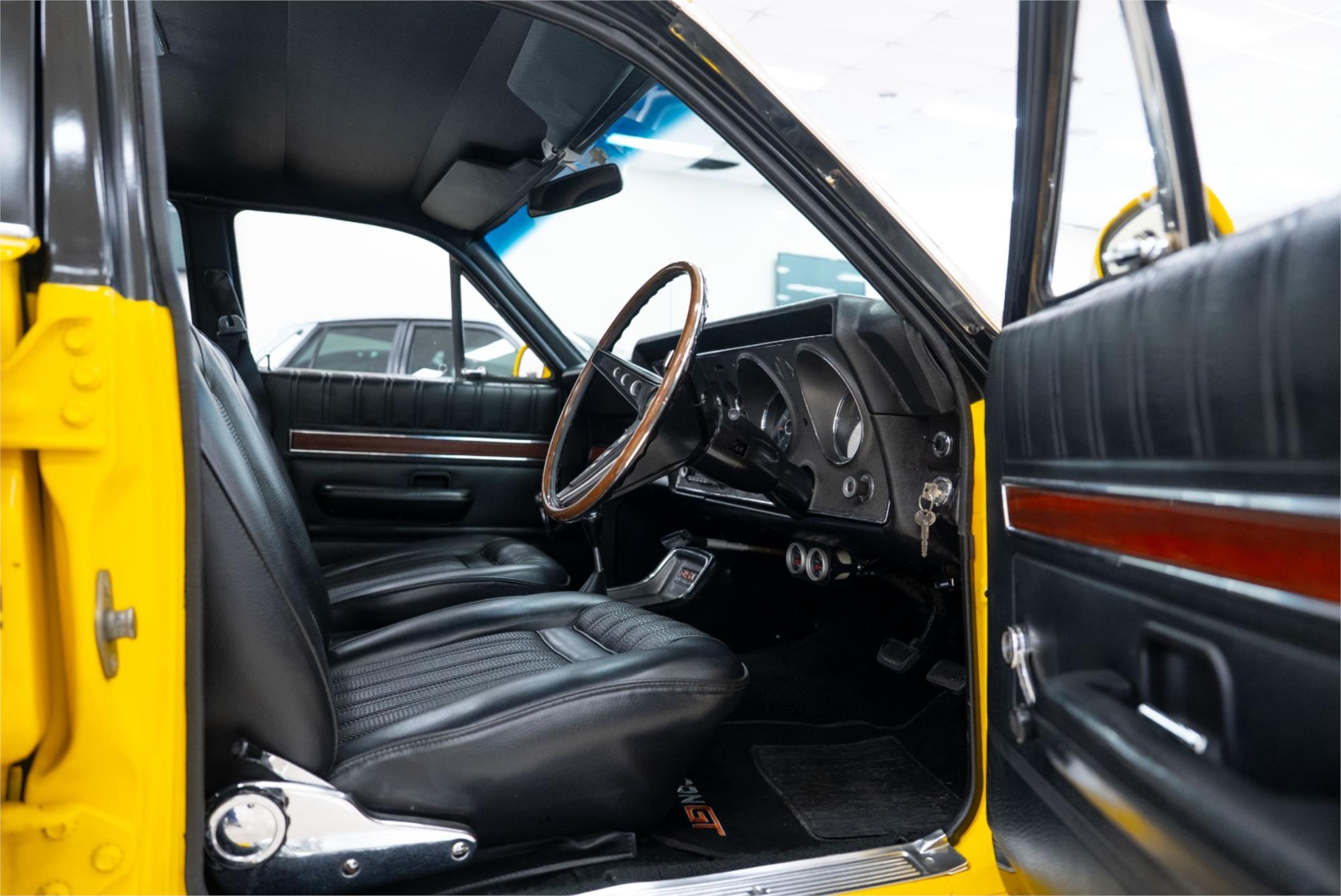 1971 FORD FALCON XY GT 4 SP MANUAL 4D SEDAN