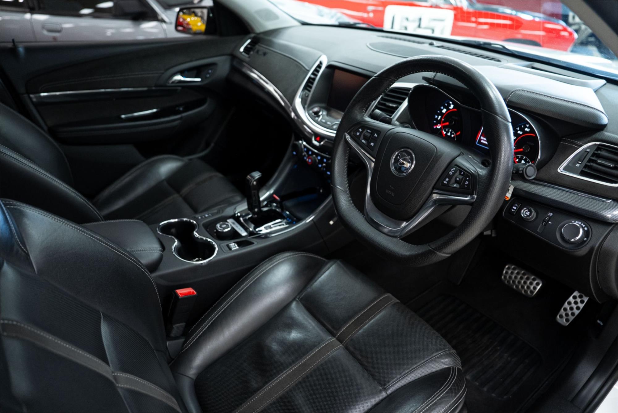 2016 HSV MALOO GEN-F2 R8 SV BLACK LS3 6 SP AUTO ACTIVE SELECT UTILITY