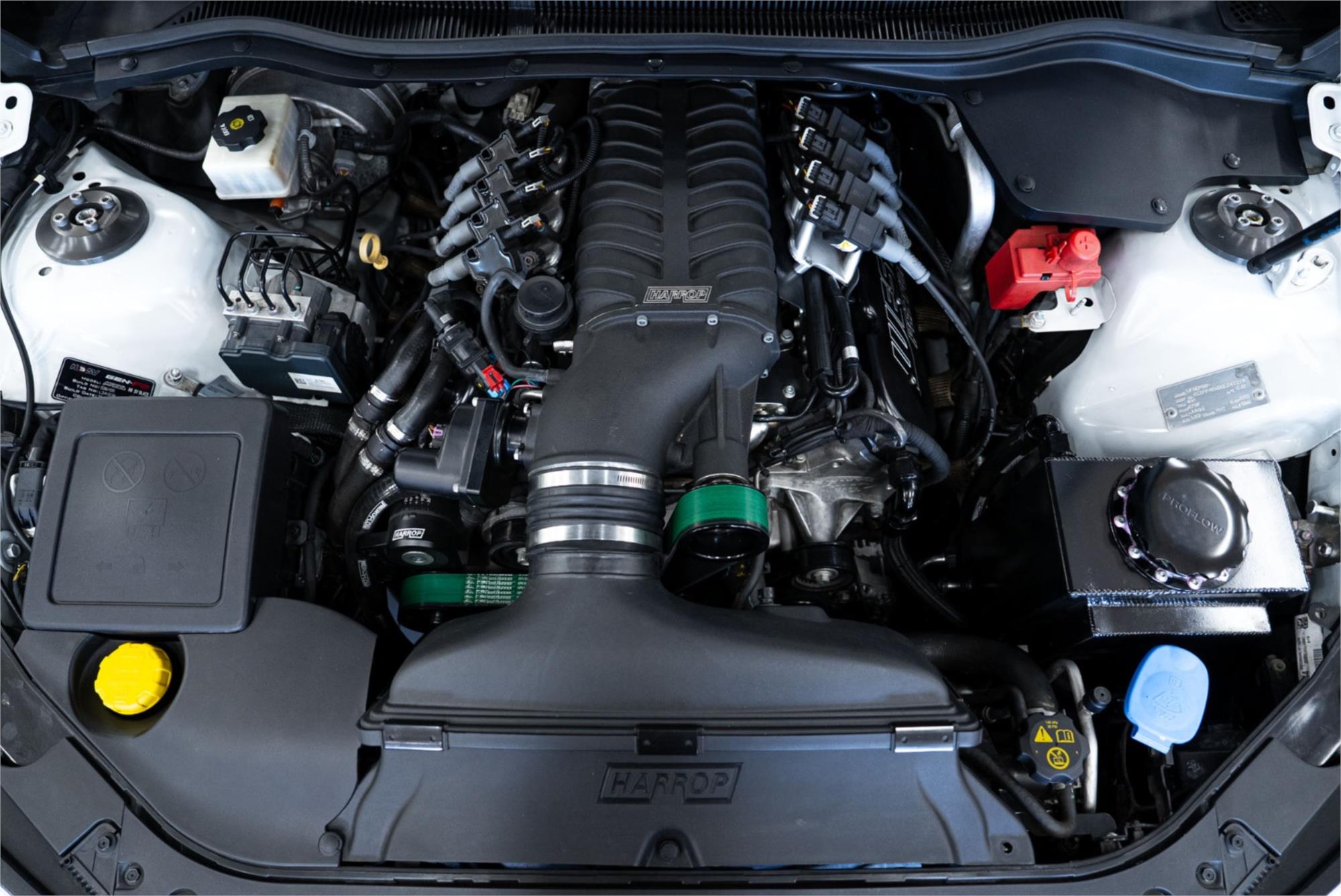 2016 HSV MALOO GEN-F2 R8 SV BLACK LS3 6 SP AUTO ACTIVE SELECT UTILITY