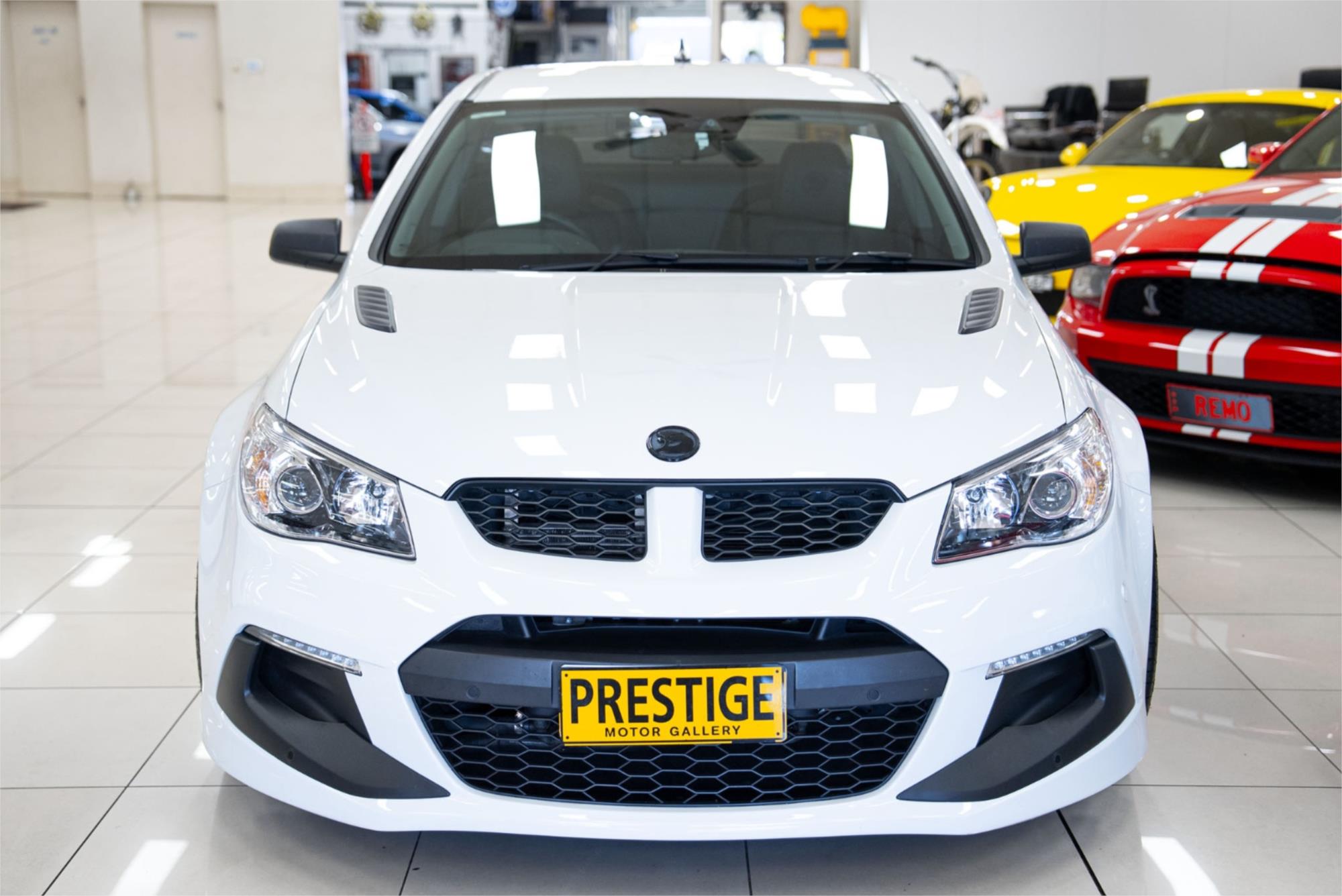 2016 HSV MALOO GEN-F2 R8 SV BLACK LS3 6 SP AUTO ACTIVE SELECT UTILITY