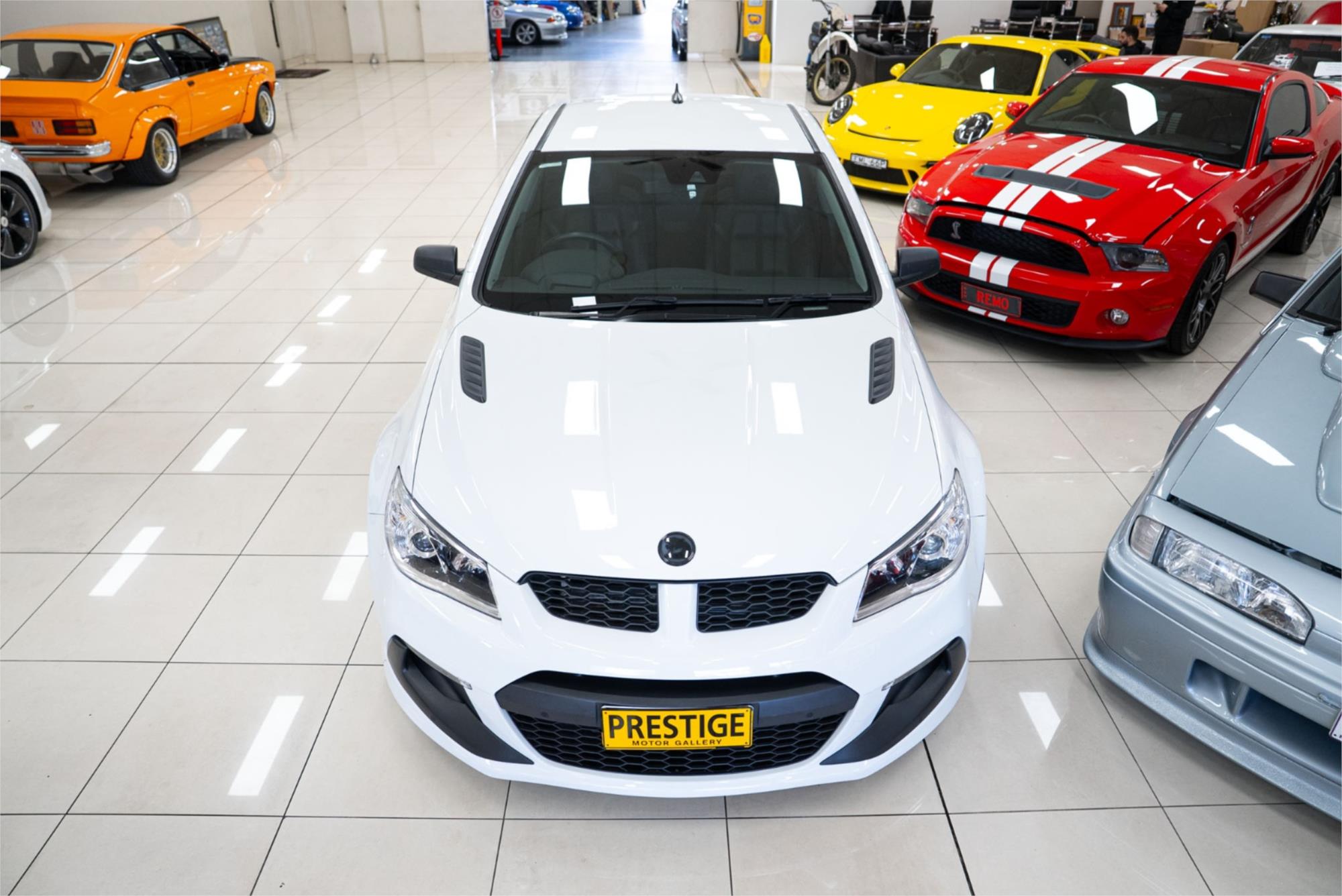 2016 HSV MALOO GEN-F2 R8 SV BLACK LS3 6 SP AUTO ACTIVE SELECT UTILITY