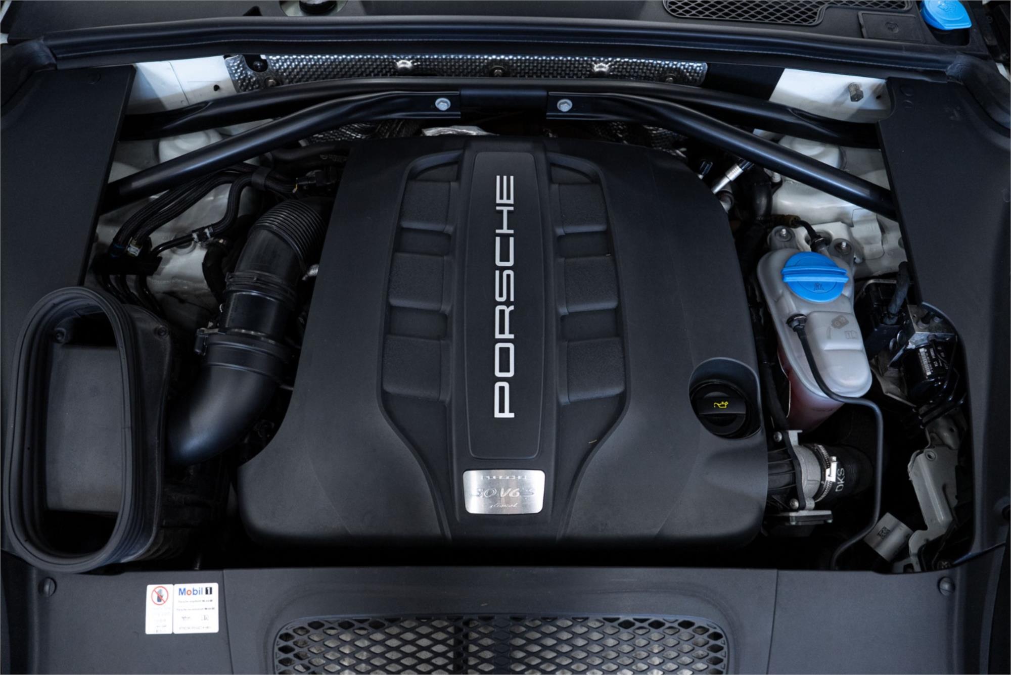 2014 PORSCHE MACAN MY15 S DIESEL 7 SP AUTO DUAL CLUTCH 4D WAGON