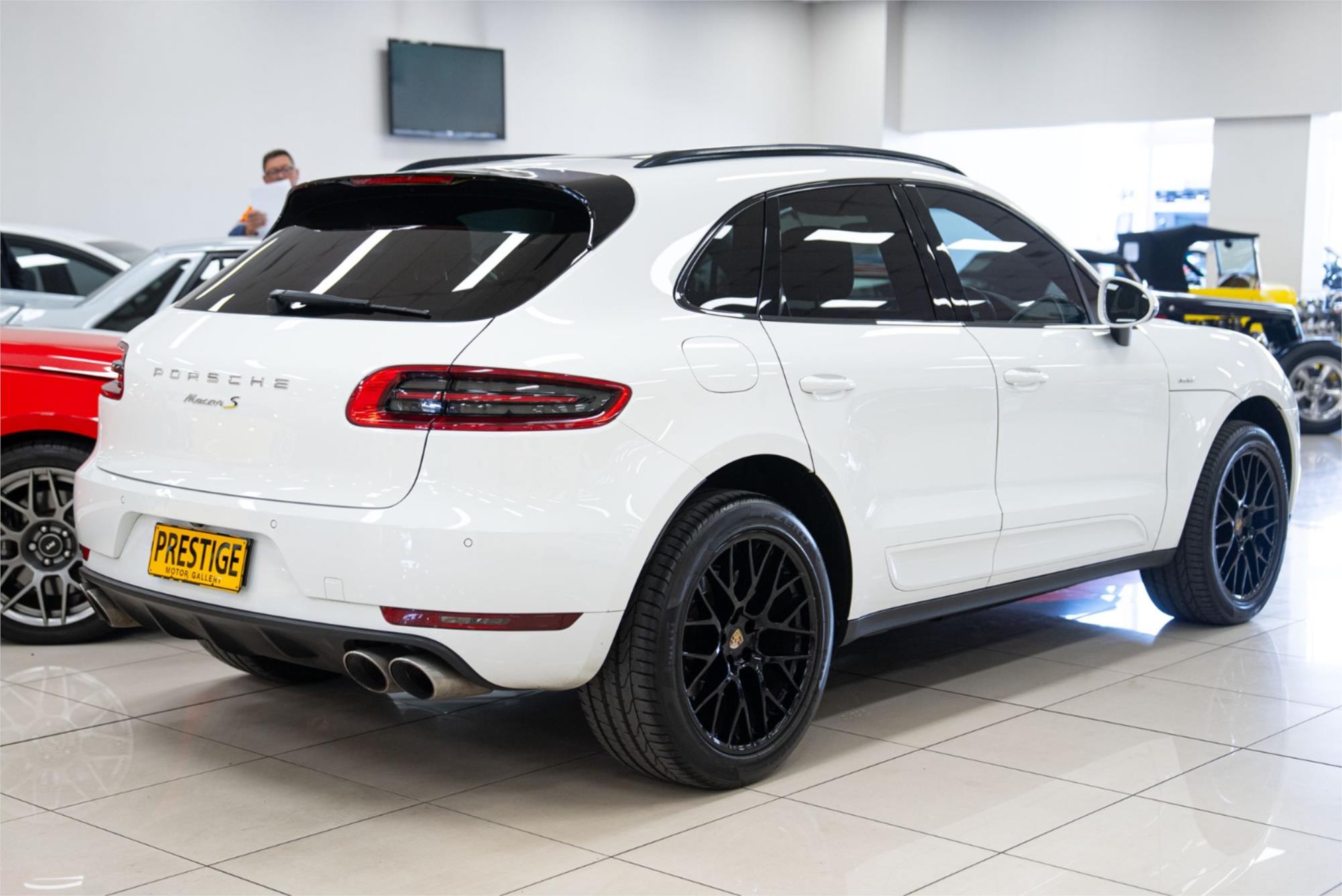 2014 PORSCHE MACAN MY15 S DIESEL 7 SP AUTO DUAL CLUTCH 4D WAGON