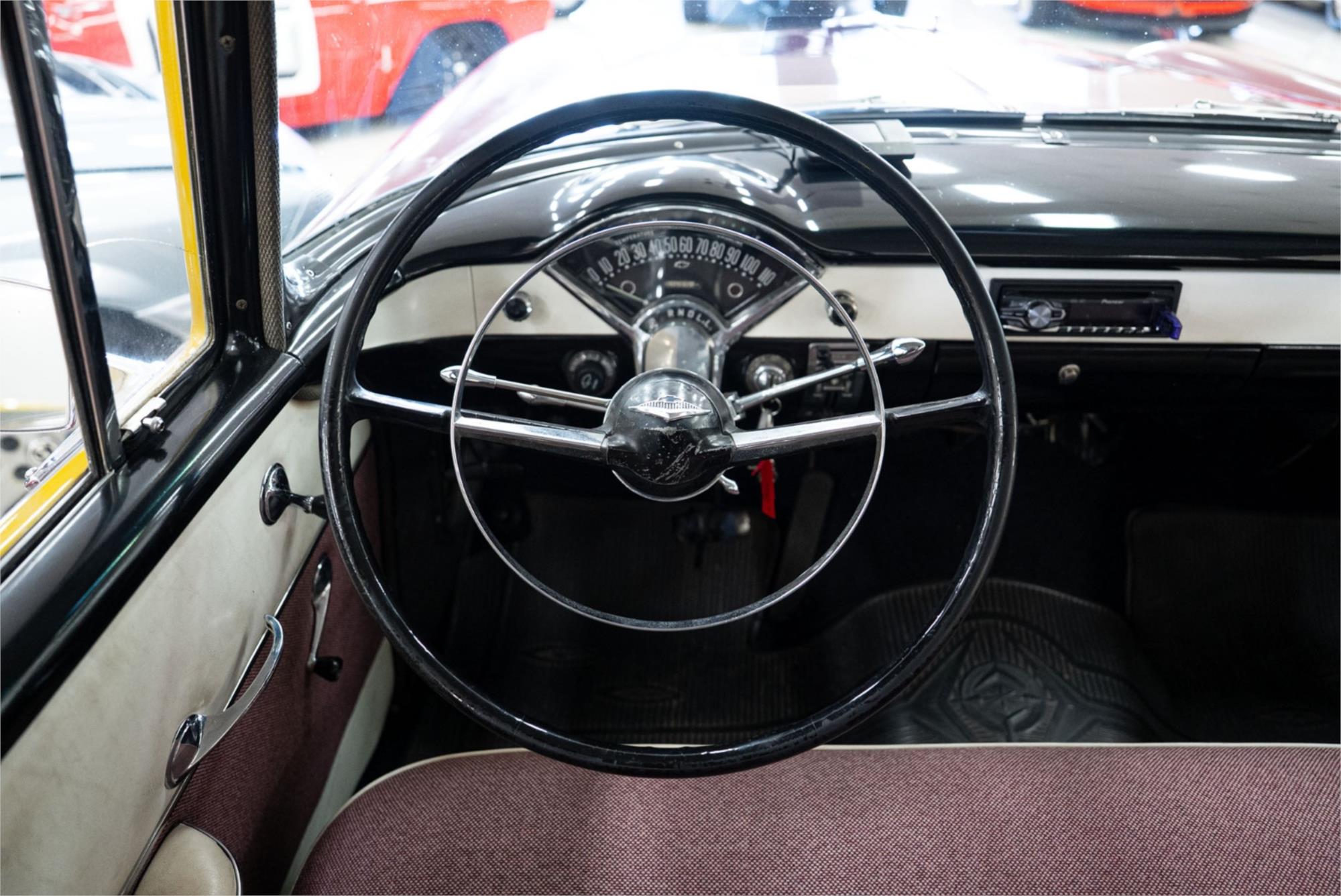 1956 CHEVROLET 210 3 SP AUTOMATIC SEDAN