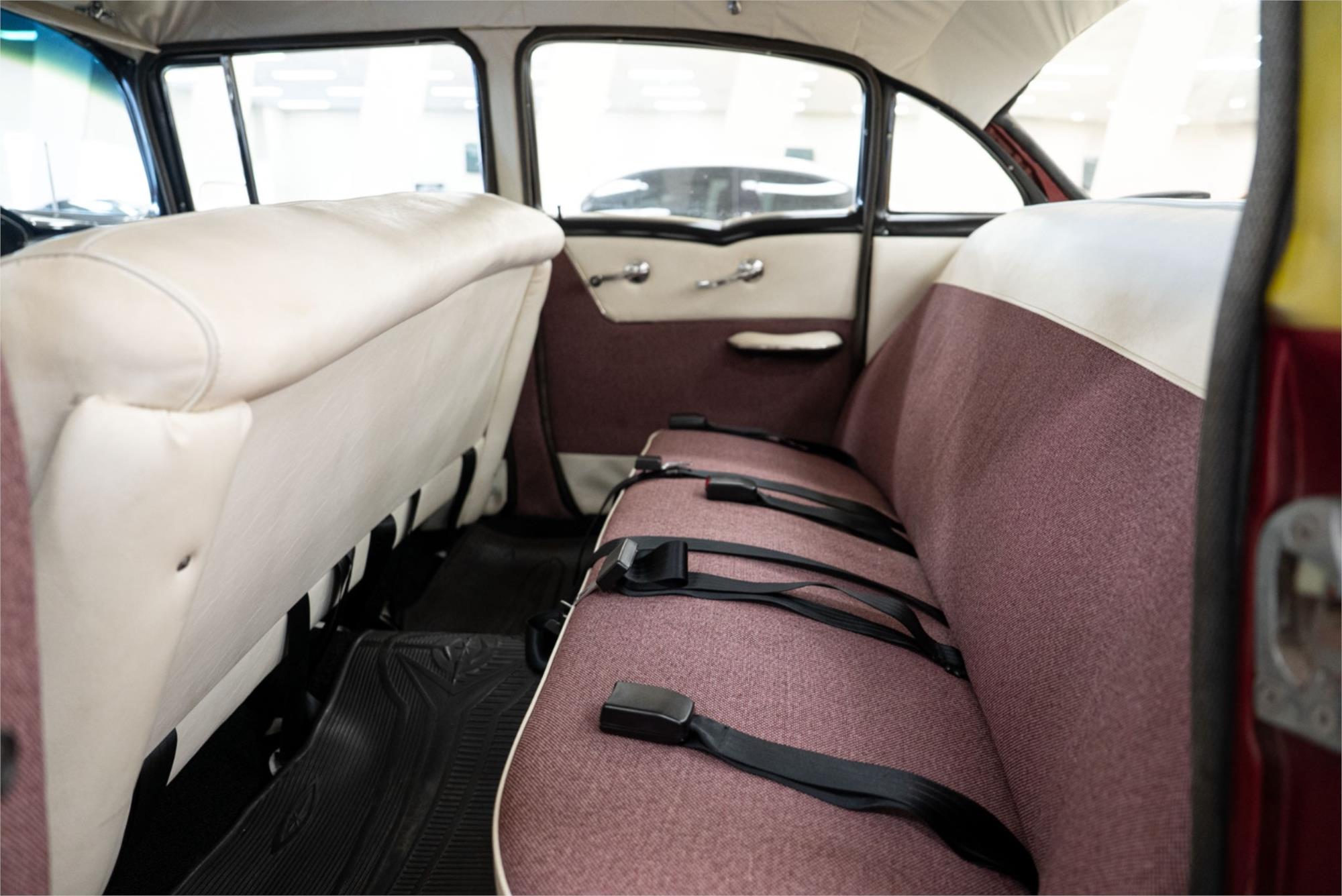 1956 CHEVROLET 210 3 SP AUTOMATIC SEDAN