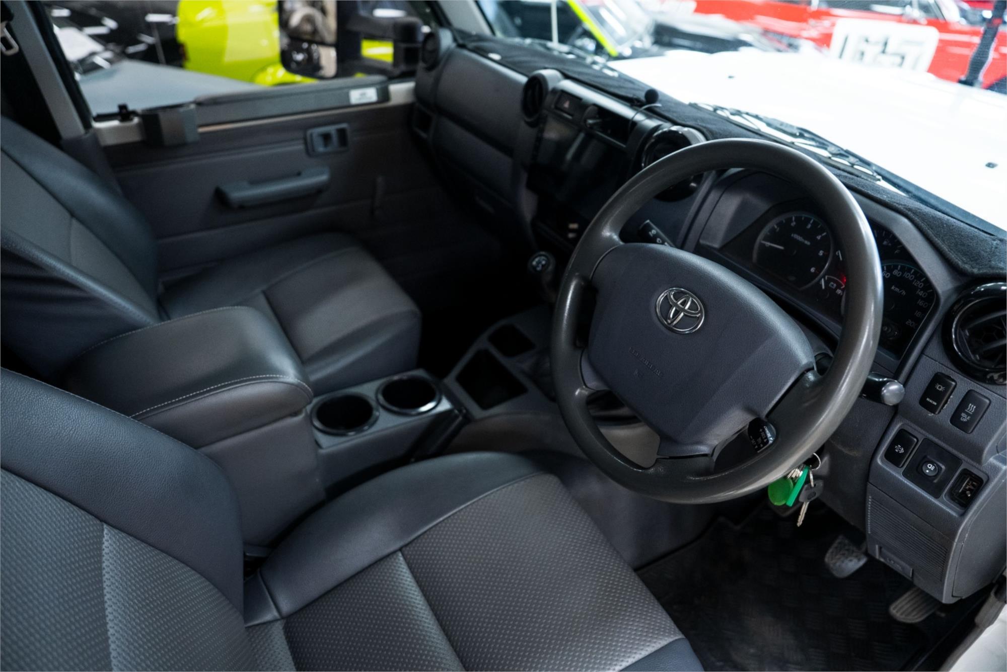 2019 TOYOTA LANDCRUISER VDJ79R MY18 WORKMATE (4X4) 5 SP MANUAL DOUBLE C/CHAS