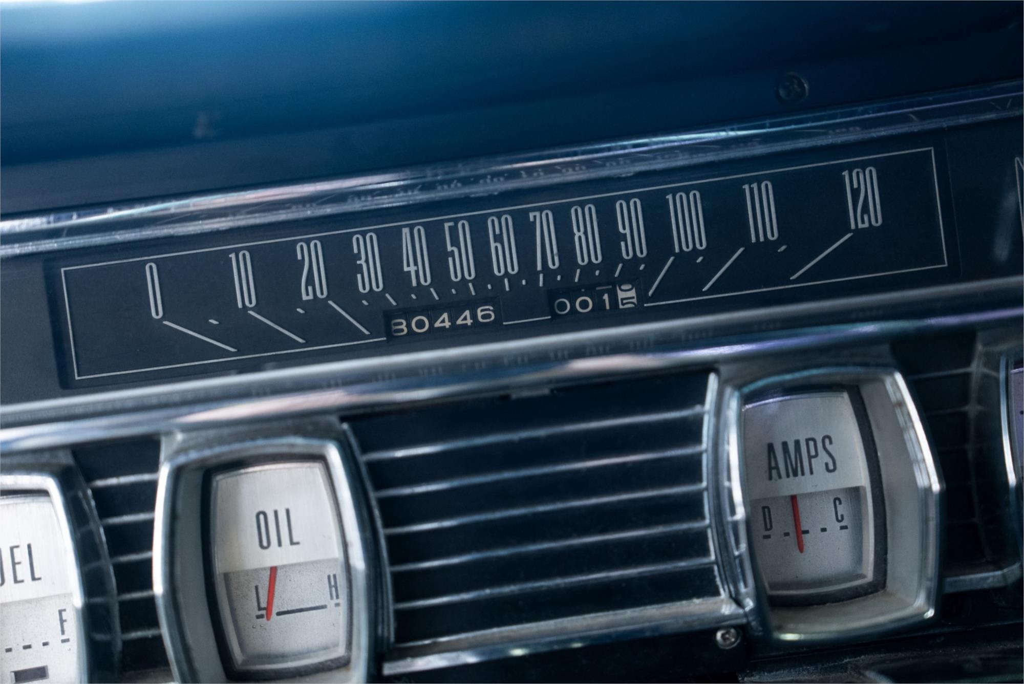 1965 LINCOLN CONTINENTAL 3 SP AUTOMATIC SEDAN