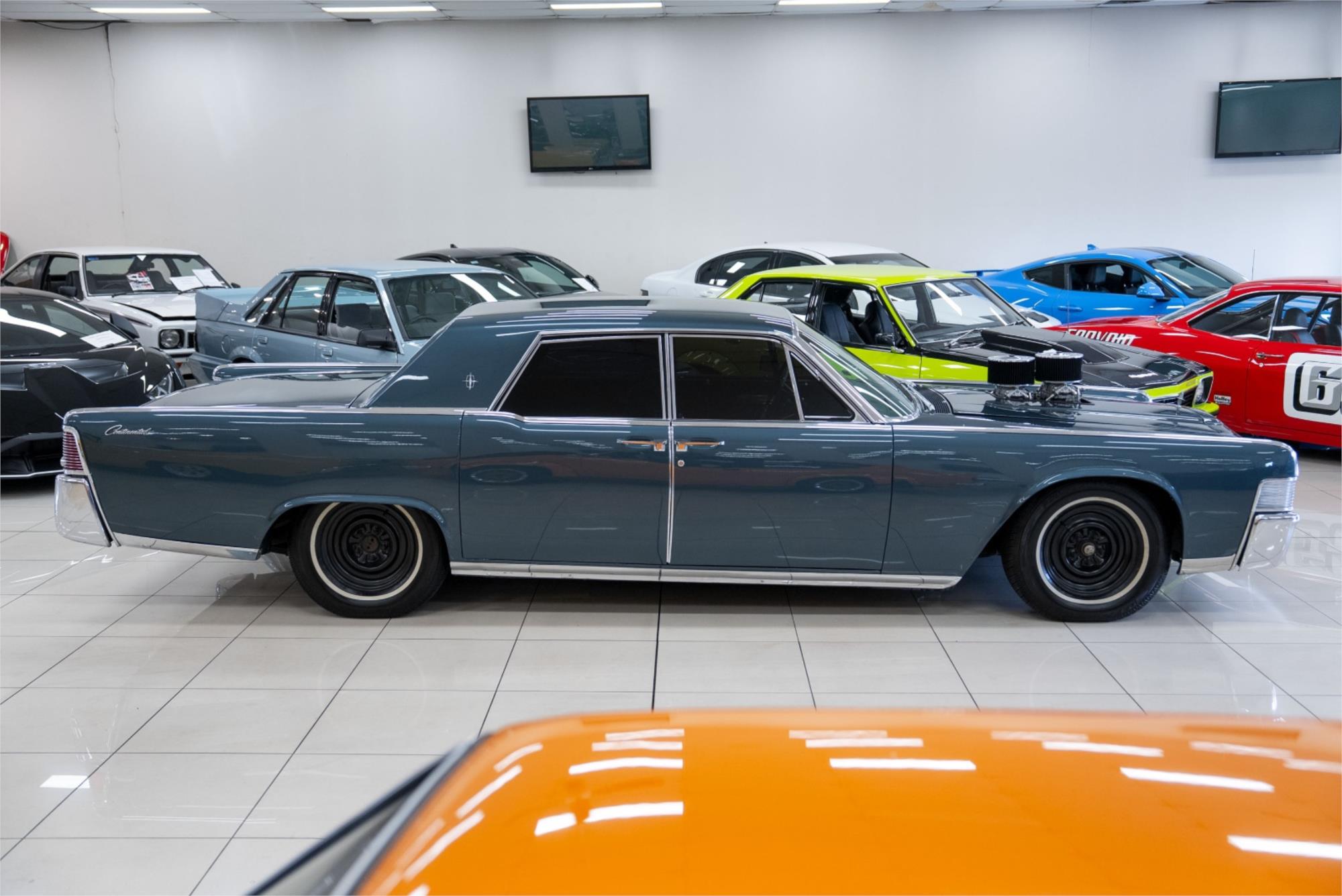1965 LINCOLN CONTINENTAL 3 SP AUTOMATIC SEDAN
