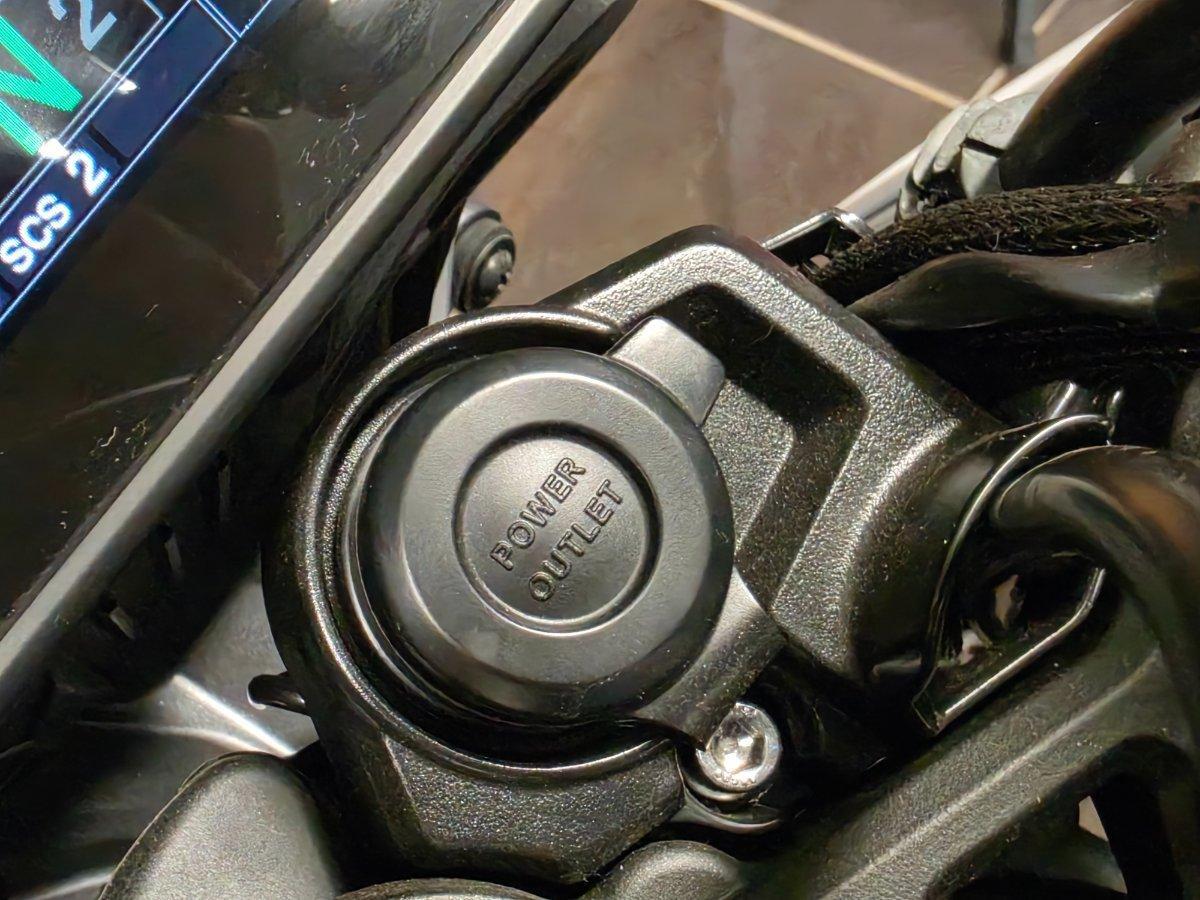 2025 YAMAHA MT-10A SPORTS