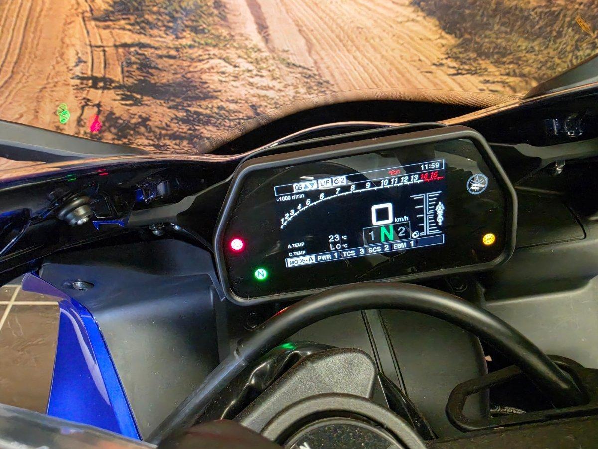 2025 YAMAHA YZF-R1 SPORTS