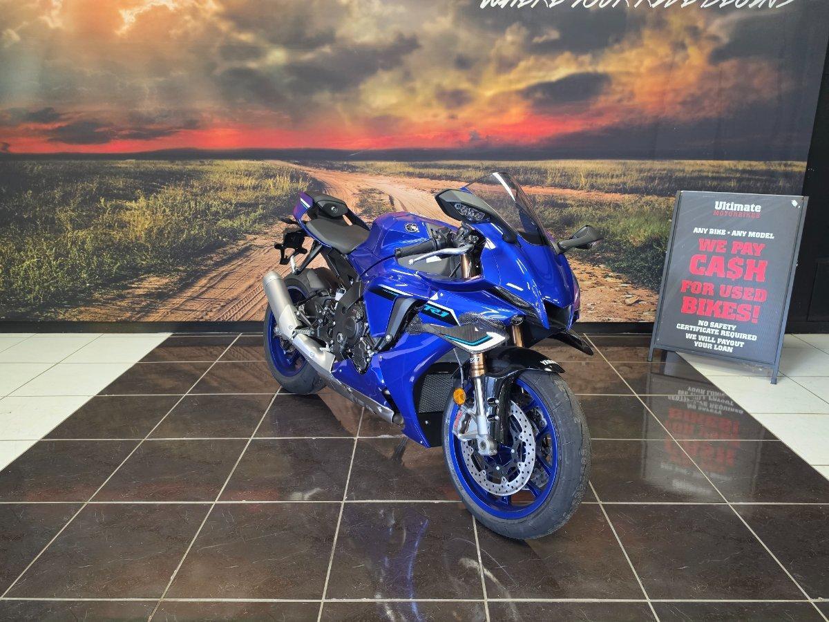 2025 YAMAHA YZF-R1 SPORTS