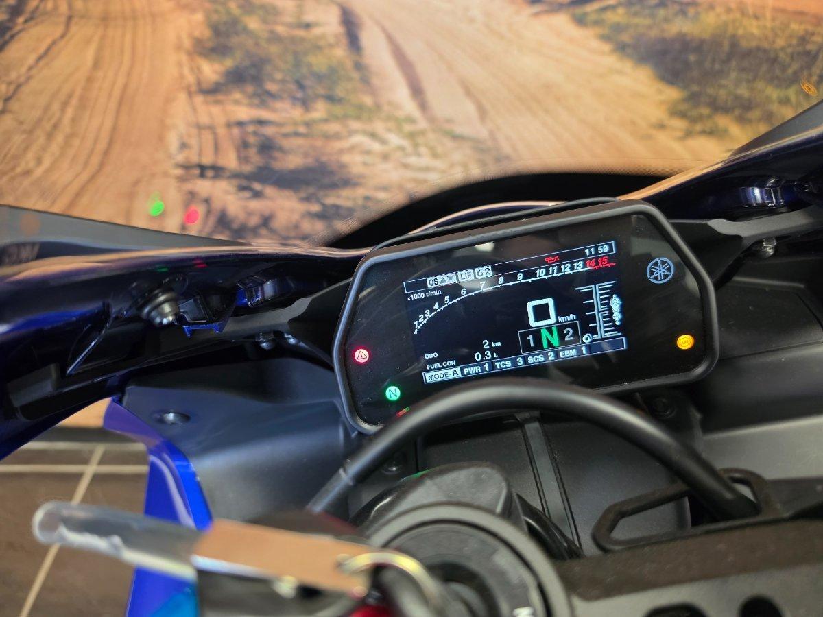 2025 YAMAHA YZF-R1 SPORTS