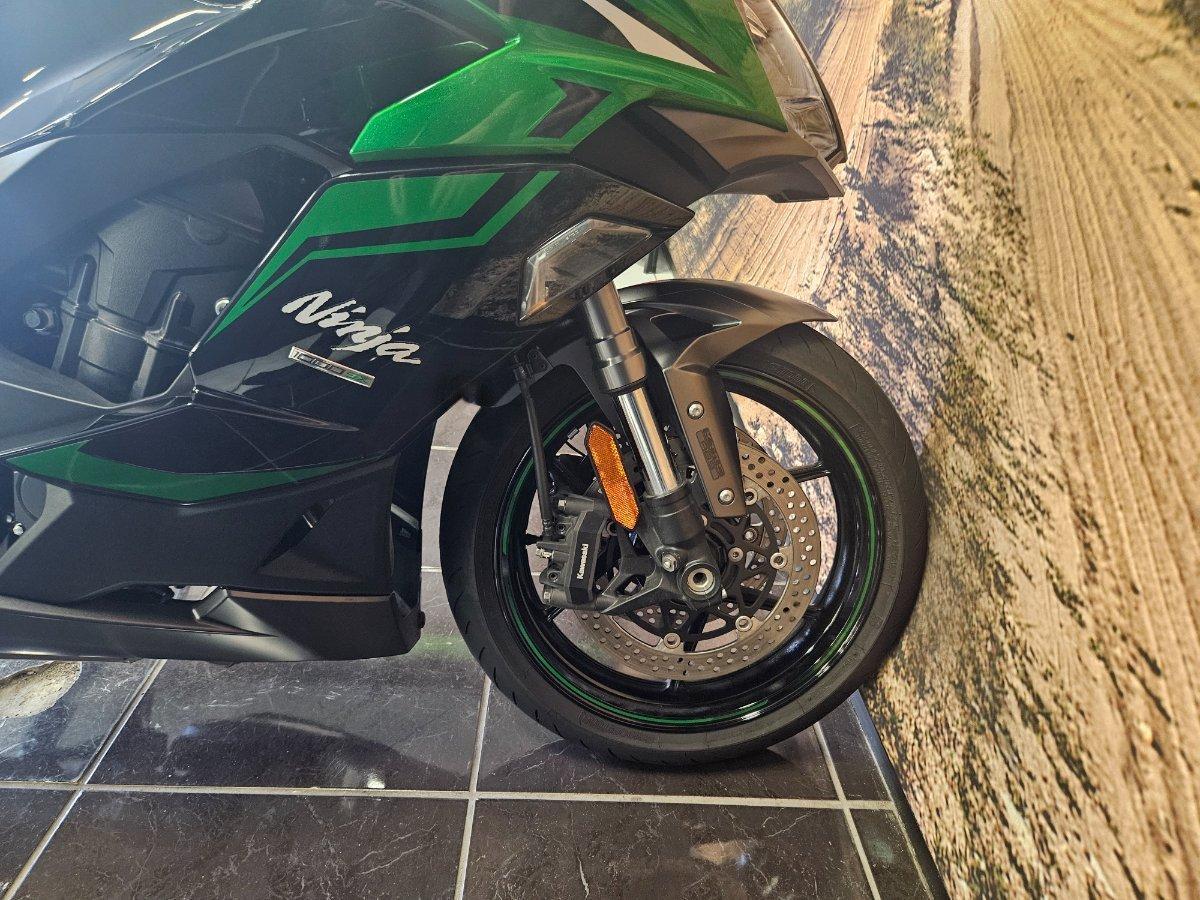 2024 KAWASAKI NINJA 1000SX SPORTS