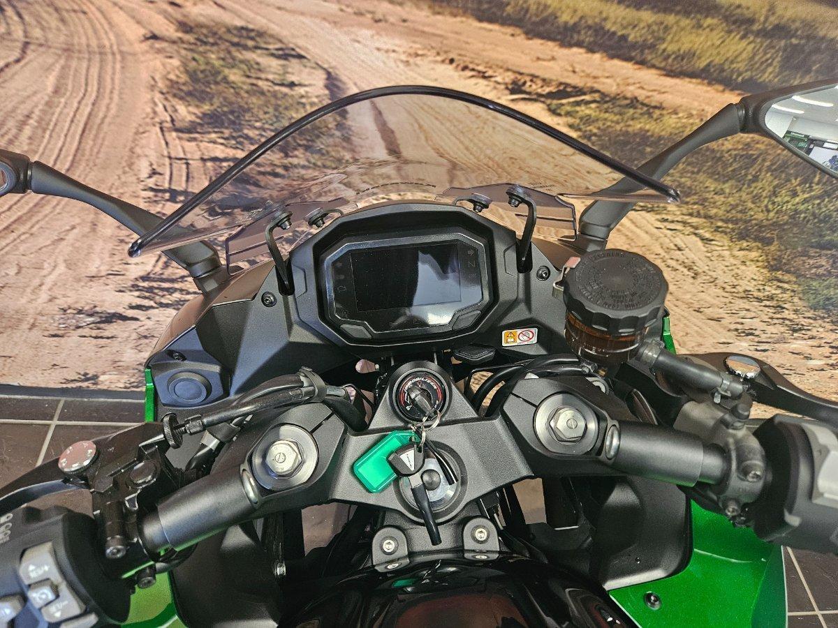 2024 KAWASAKI NINJA 1000SX SPORTS
