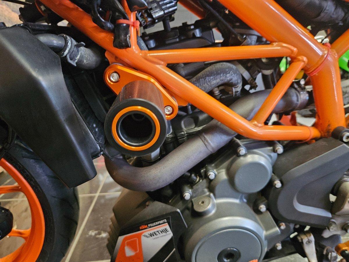 2015 KTM 390 DUKE ROAD