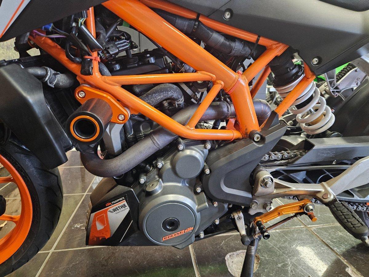 2015 KTM 390 DUKE ROAD