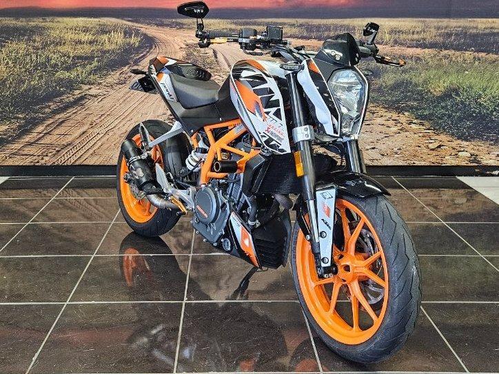 2015 KTM 390 DUKE ROAD