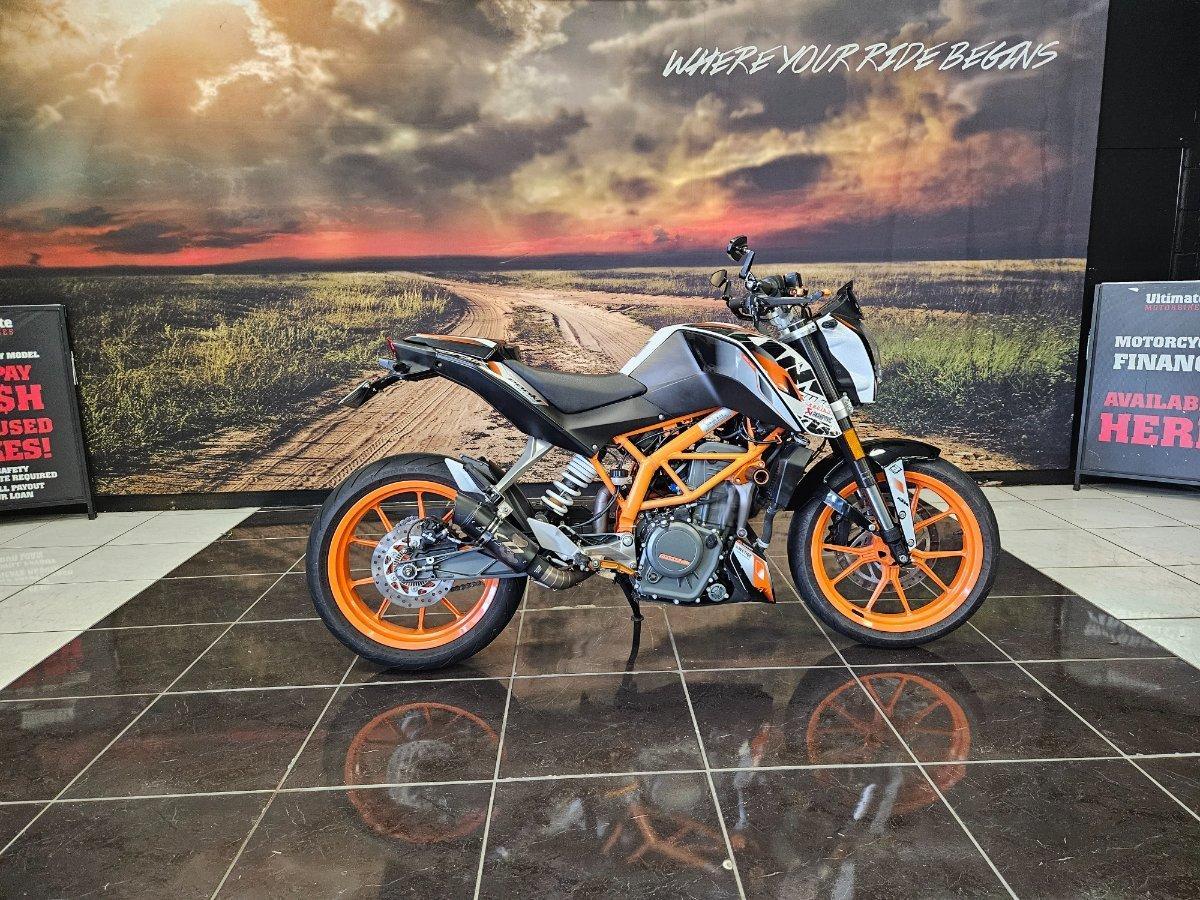 2015 KTM 390 DUKE ROAD