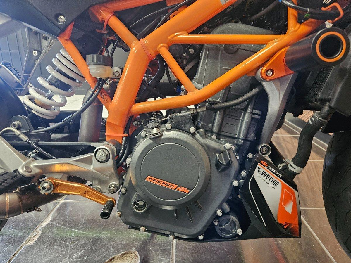 2015 KTM 390 DUKE ROAD