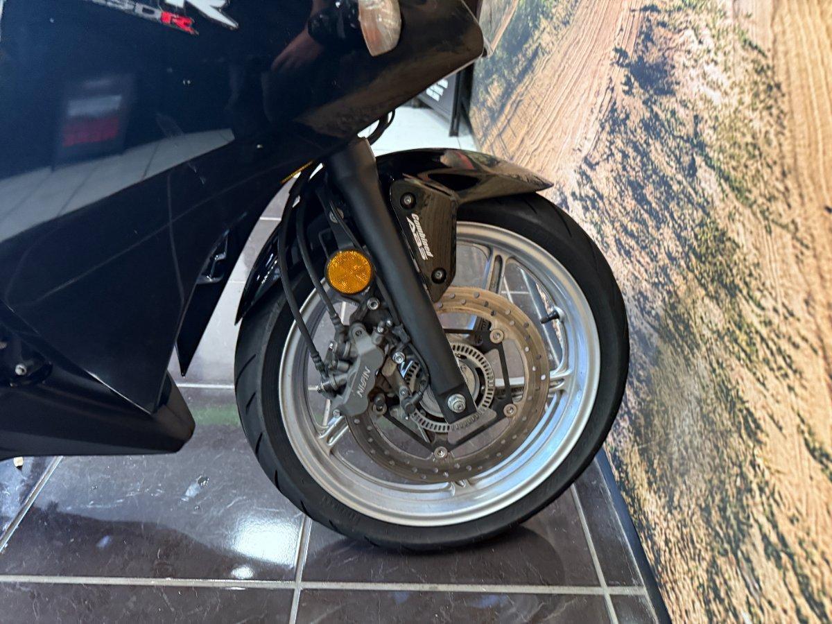2011 HONDA CBR250R SPORTS