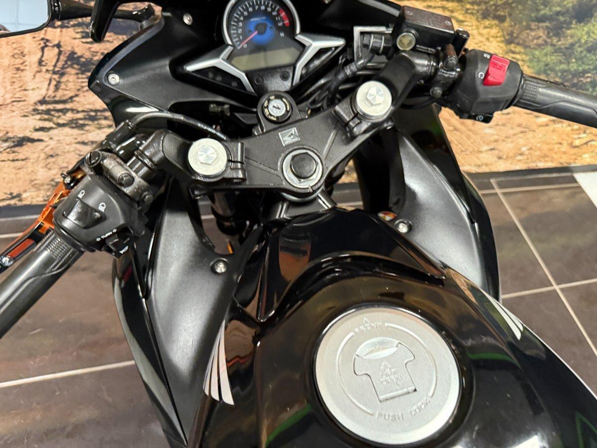 2011 HONDA CBR250R SPORTS
