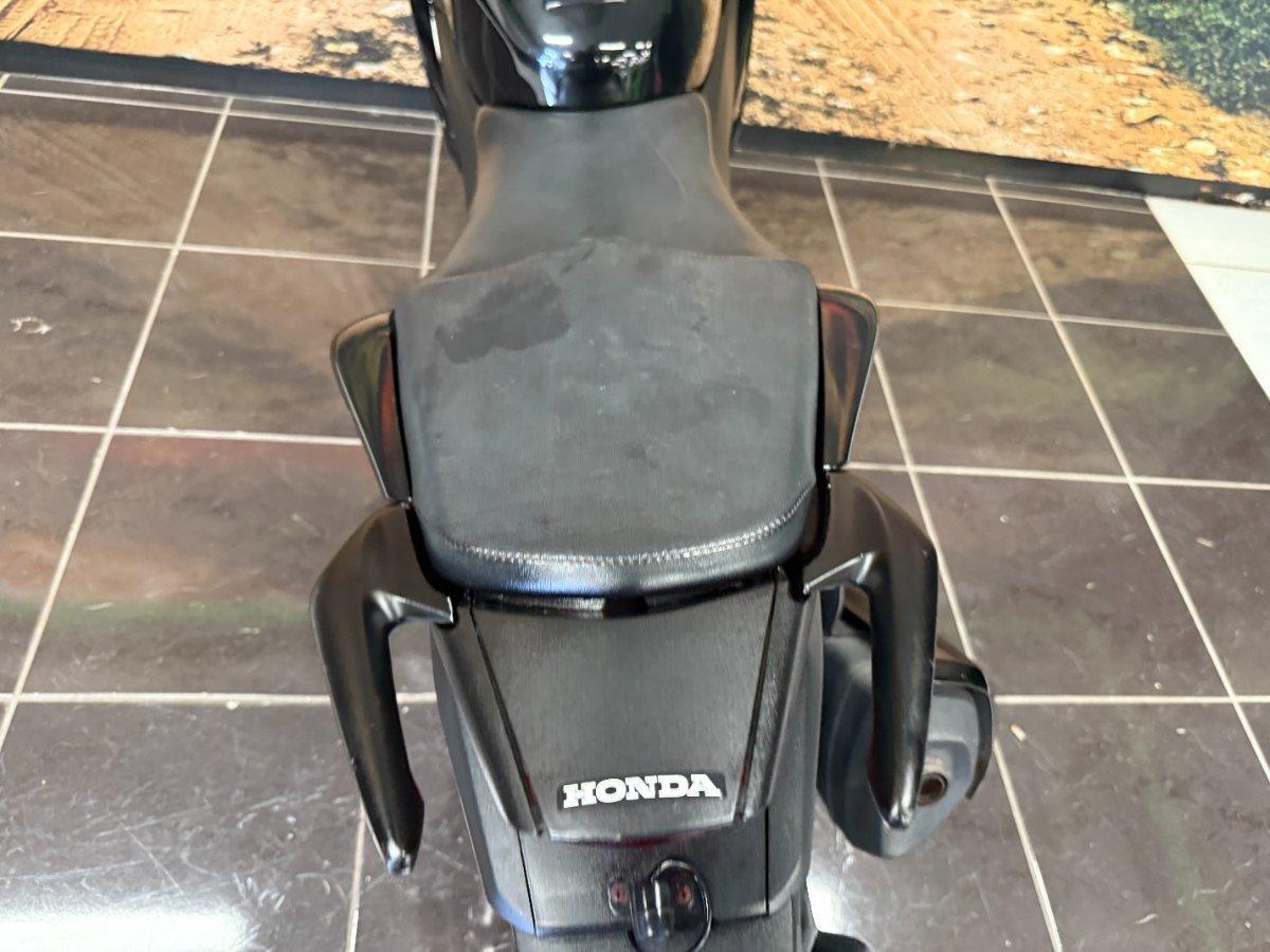 2011 HONDA CBR250R SPORTS