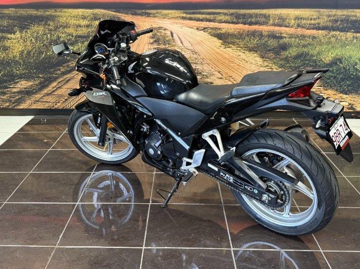 2011 HONDA CBR250R SPORTS