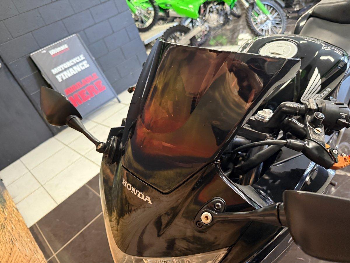2011 HONDA CBR250R SPORTS